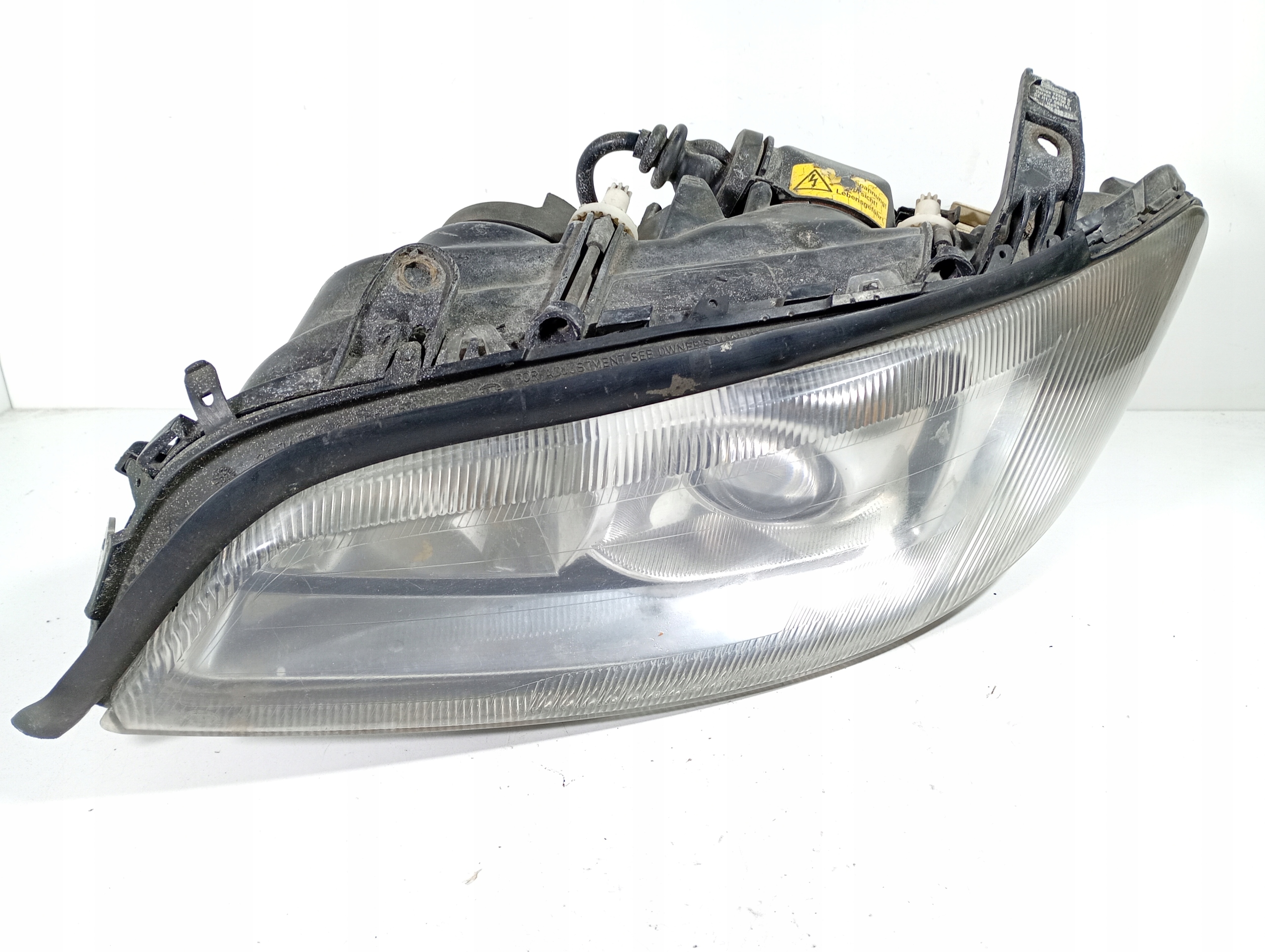 Opel Omega B 94-03 REFLEKTOR left front front XENON