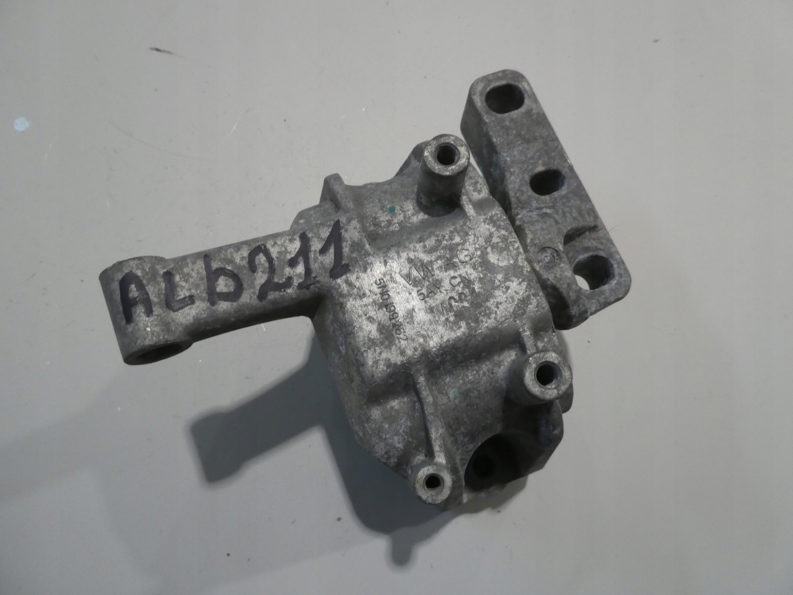 VW AUDI SKODA engine mount 5N0199262