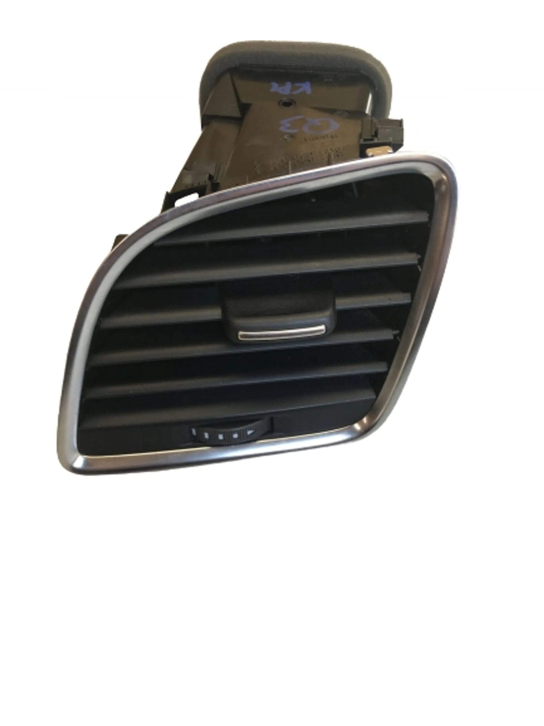 grid air conditioning devices left AUDI Q3 8U1820901C