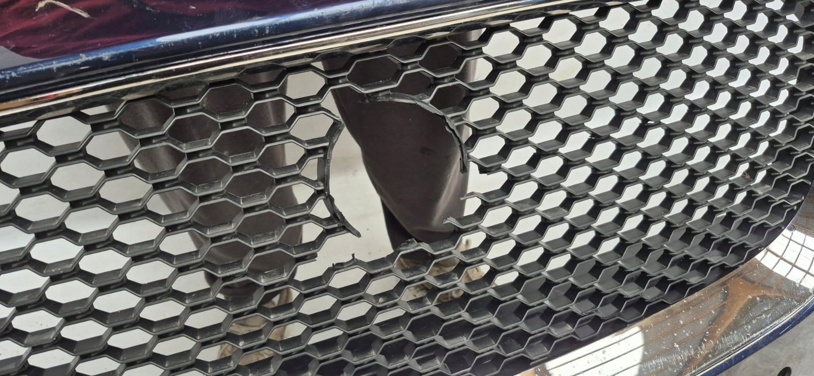 JAGUAR F-PACE 15- bumper front front SPR PDC HK83-17F003-A