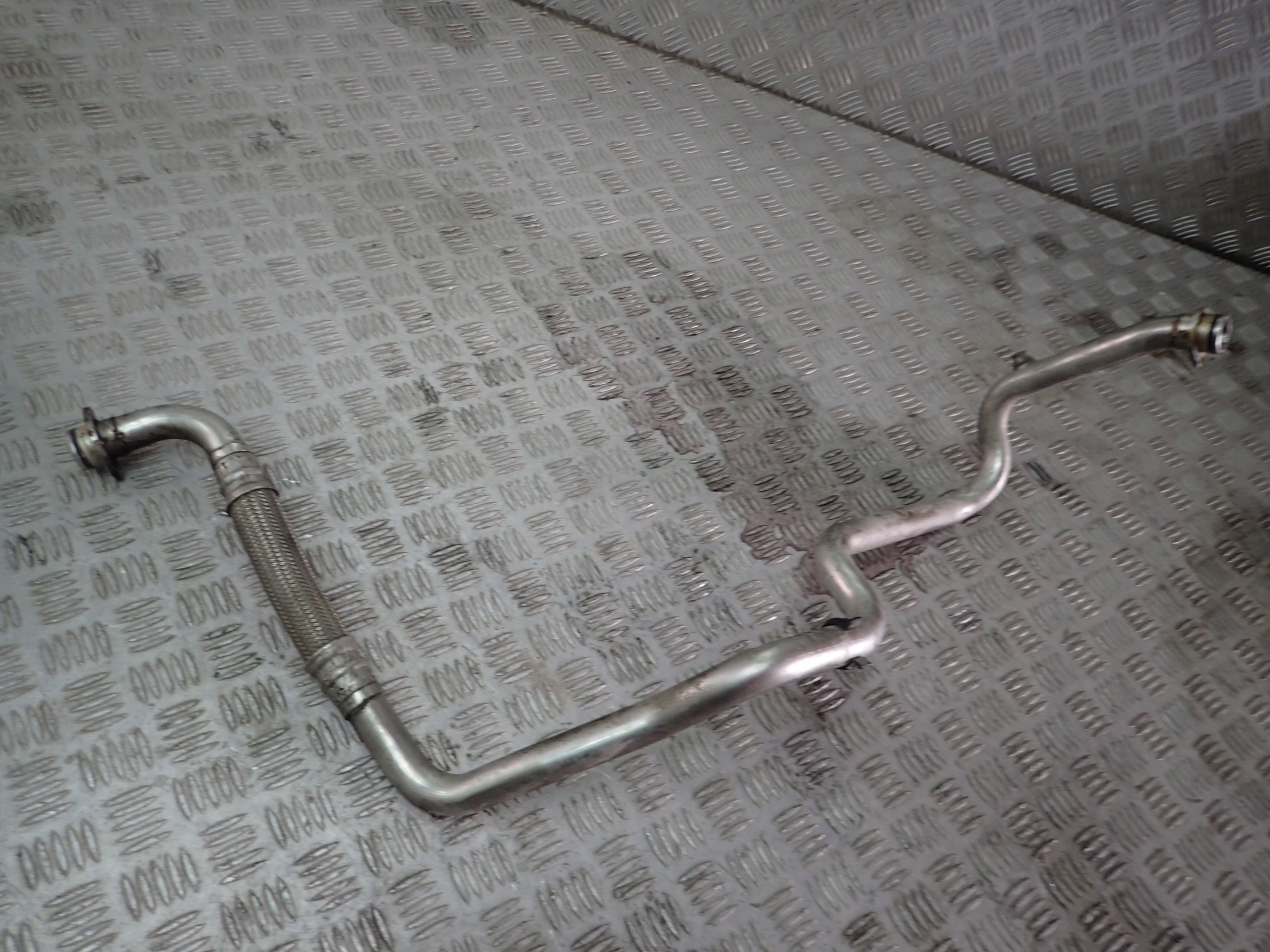 AUDI R8 4S труба шланг масляний шланг 4s0115689j