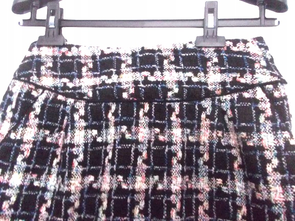 ATMOSPHERE KRÓTKA CIEPŁA SPÓDNICZKA OPTYKA WEŁNY 38 40 Marka Atmosphere