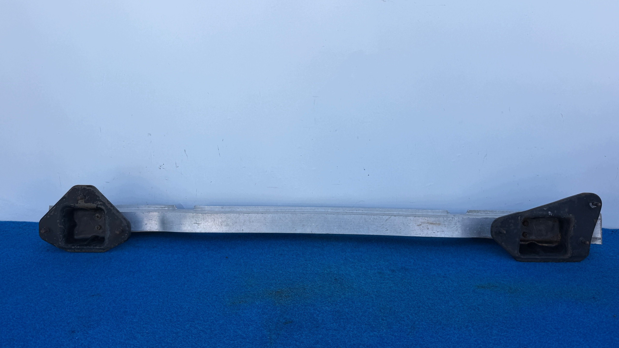 OPEL MERIVA A 03-10 year bumper support rear part pillar 13190884 NWBLC39