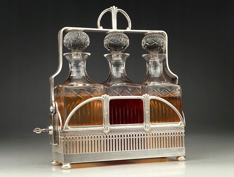 Tantalus - Barek z karafkami - WMF