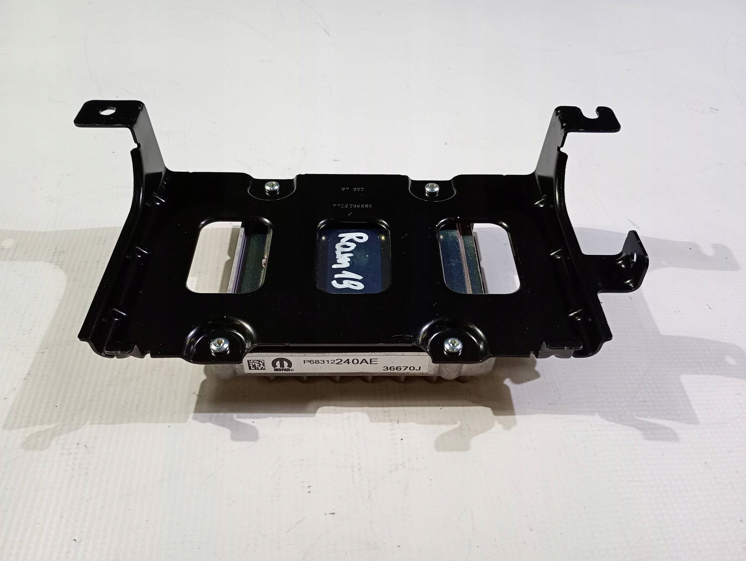 erösítö audio amplituner modul Dodge RAM 1500 2019