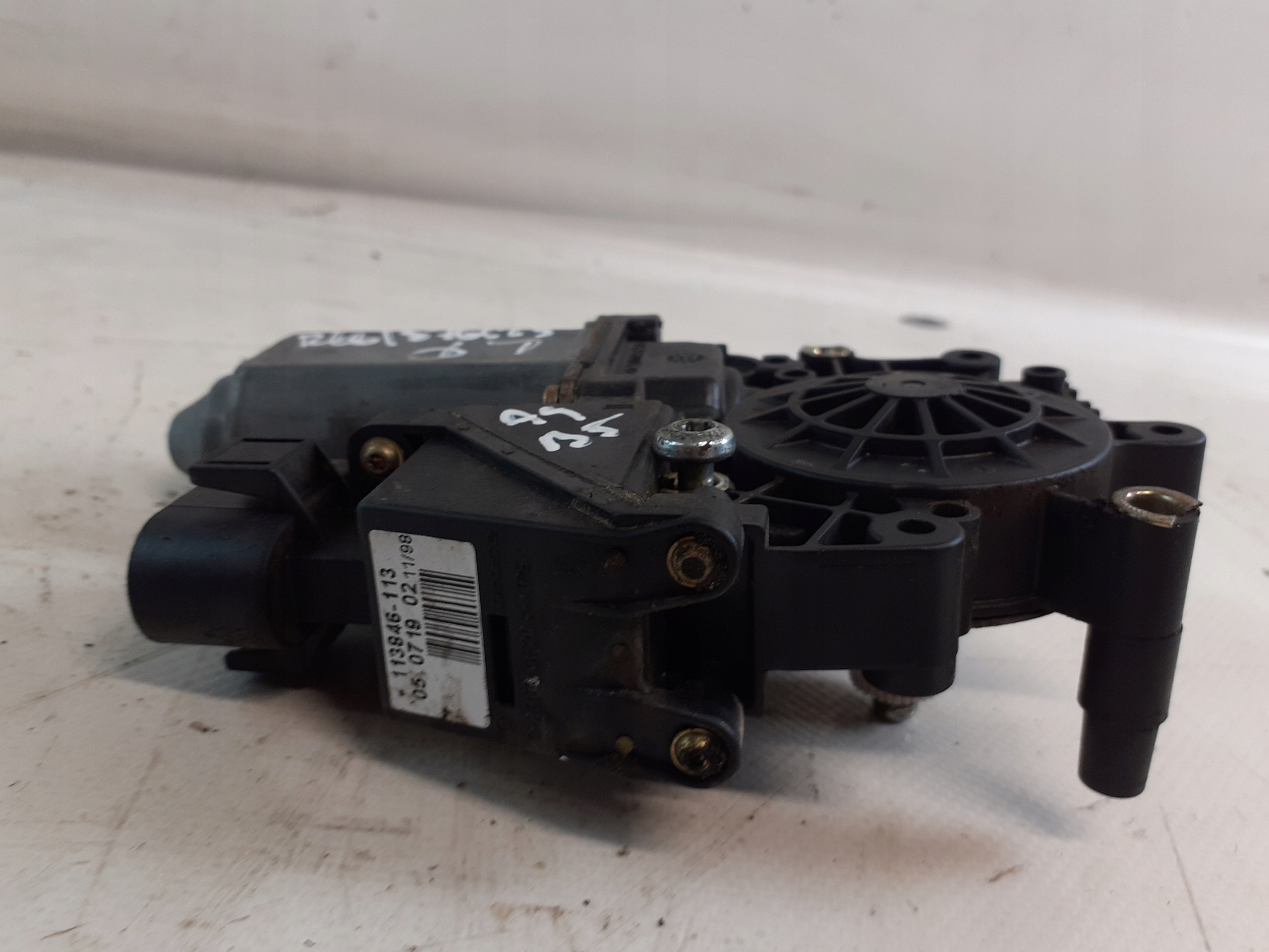 mini motor windows left front AUDI A4 B5 8 PIN