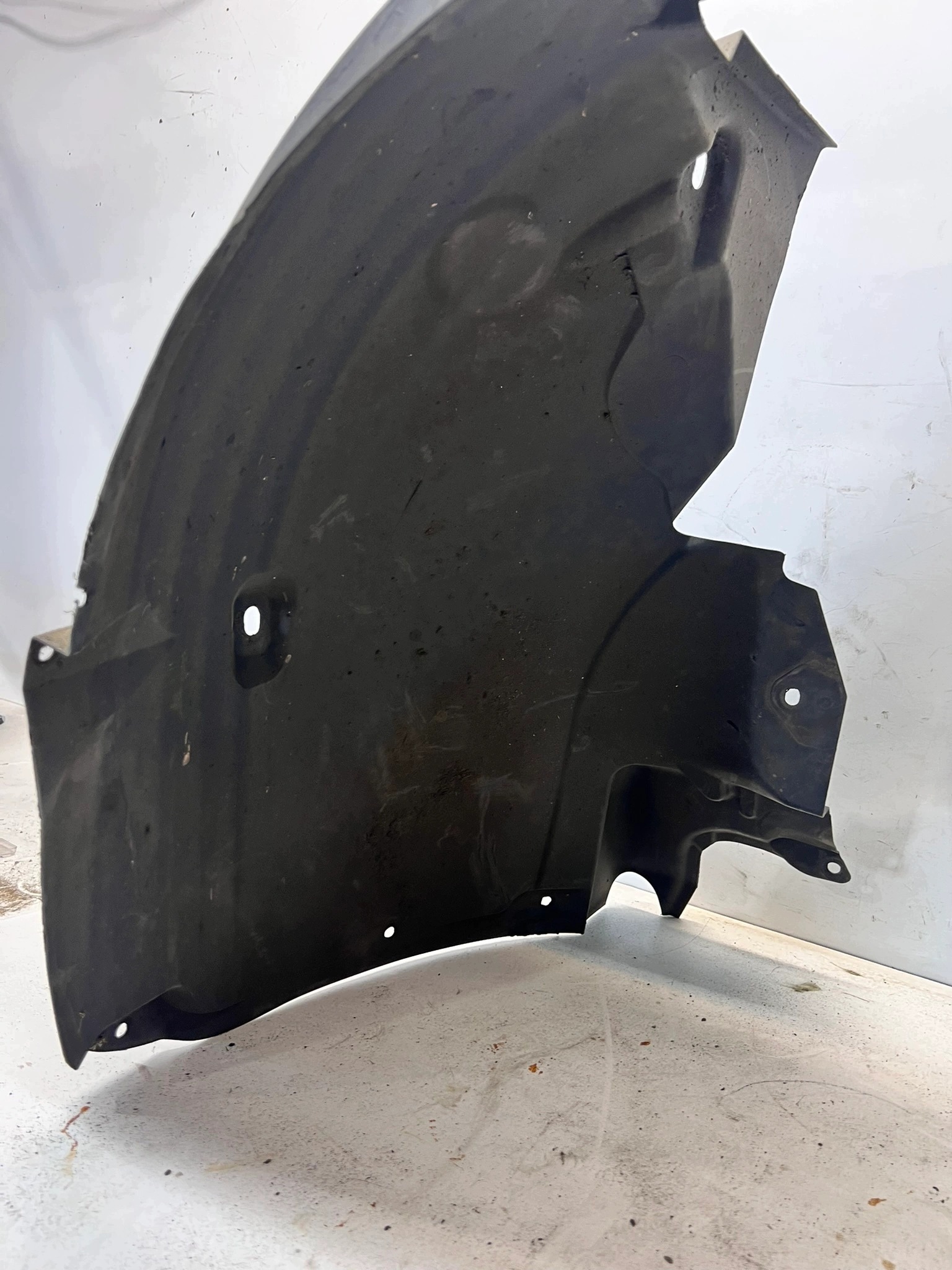 mudguard left front plastic AUDI A4 B8 LIFT 8K0821171L 24/26