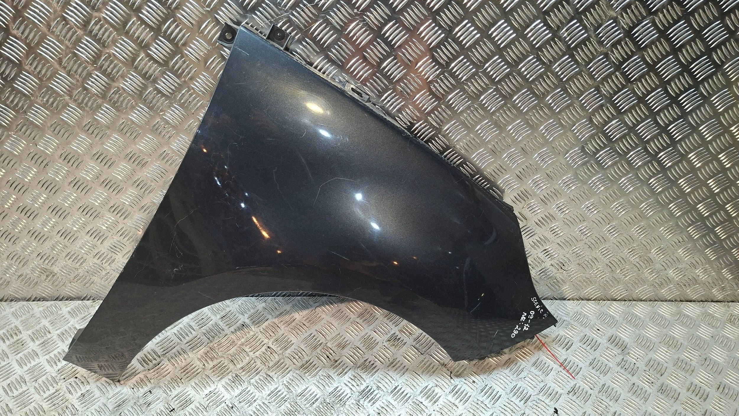 fender front right 631000010R RENAULT SCENIC III 2009-2012