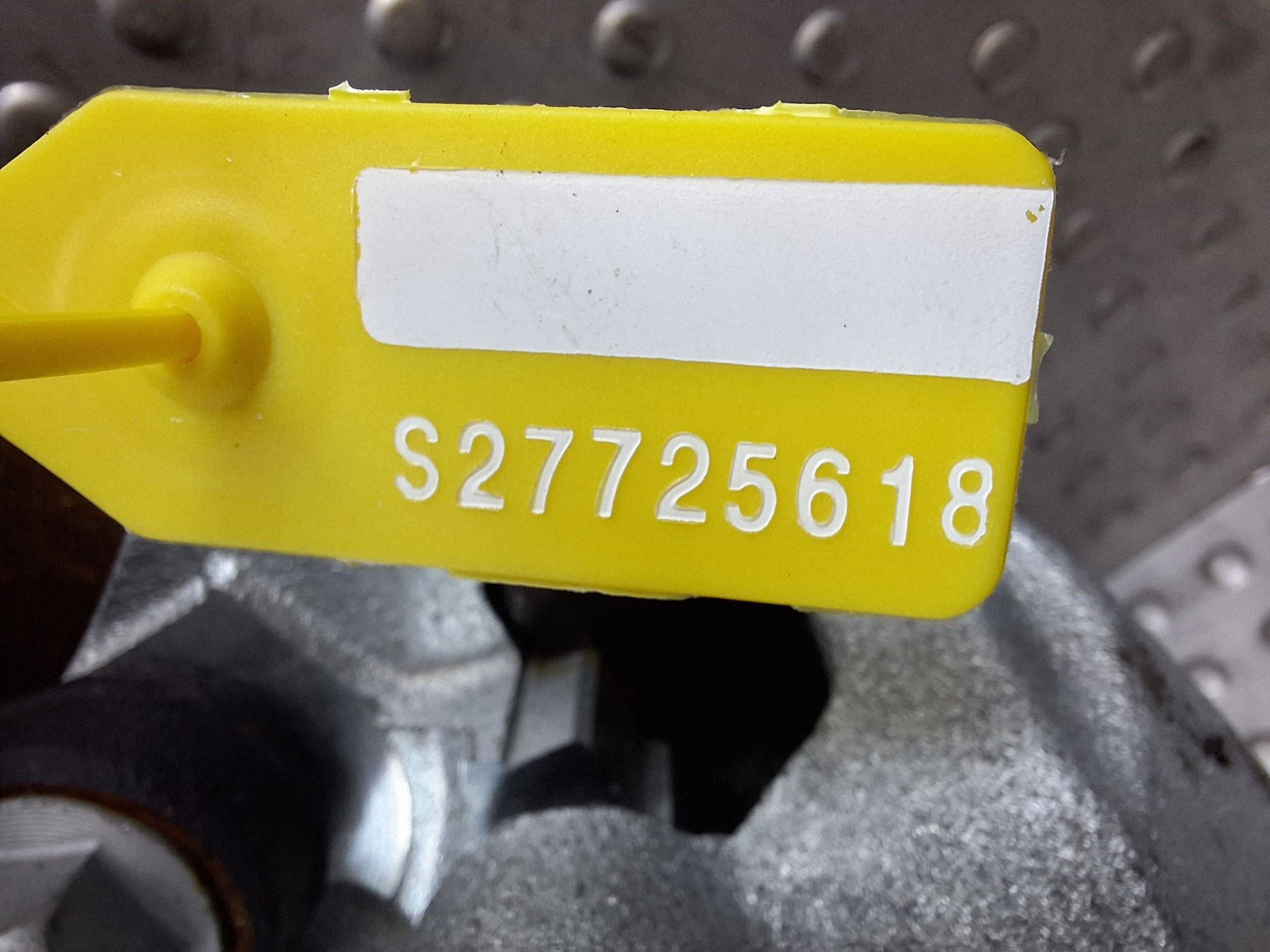swing left front TOYOTA AYGO X 22-26 FS21L