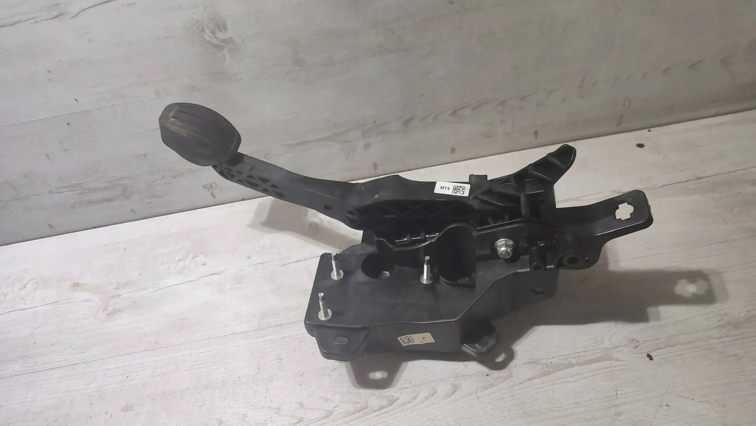 Opel Corsa F 1.2 22r. Pedal Bremse
