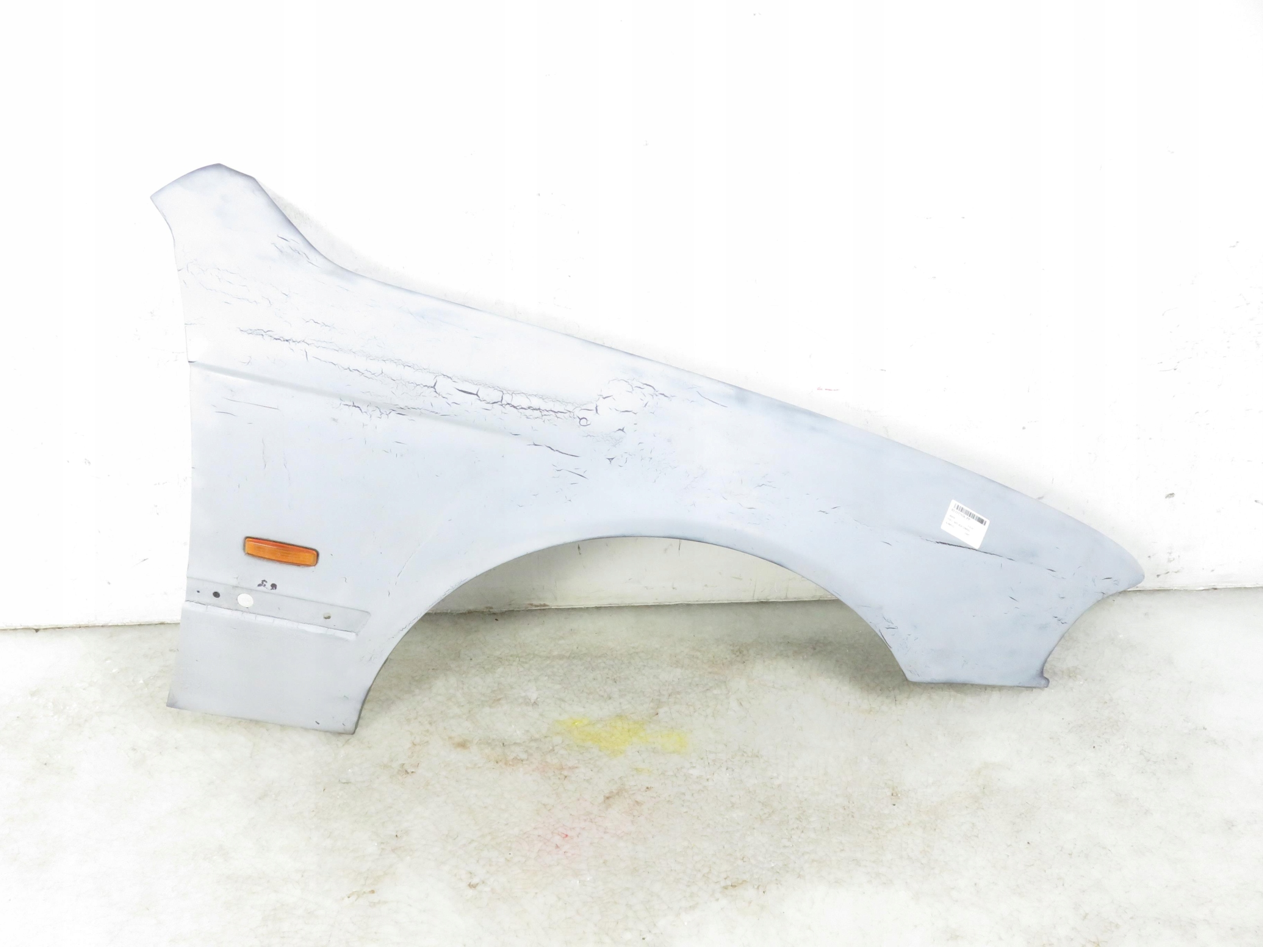 BŁOTNIK PRAWY PRZEDNI BMW 5 E39