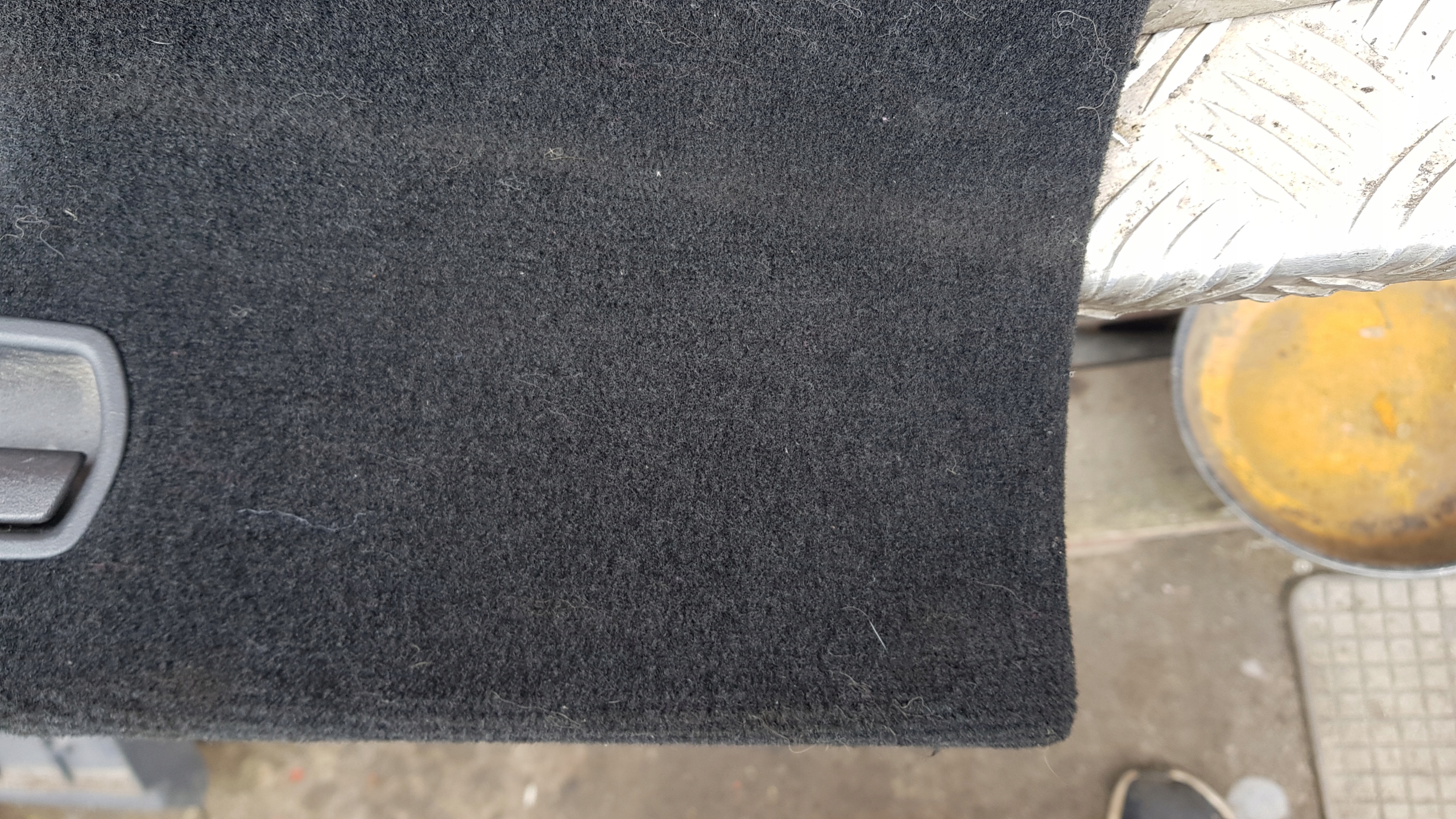 MERCEDES W212 side upholstery boot right KOMBI