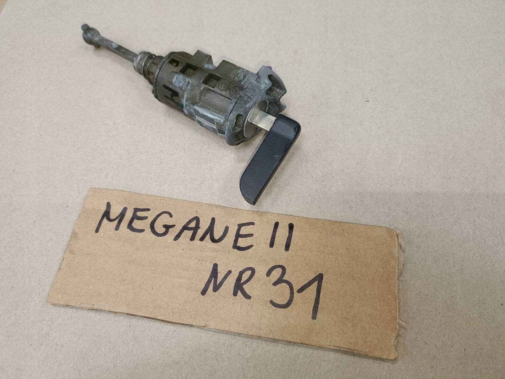 2002 2008 - ВСТАВКА ЗАМОК КЛЮЧ MEGANE II 2002-2008 ПИЛА