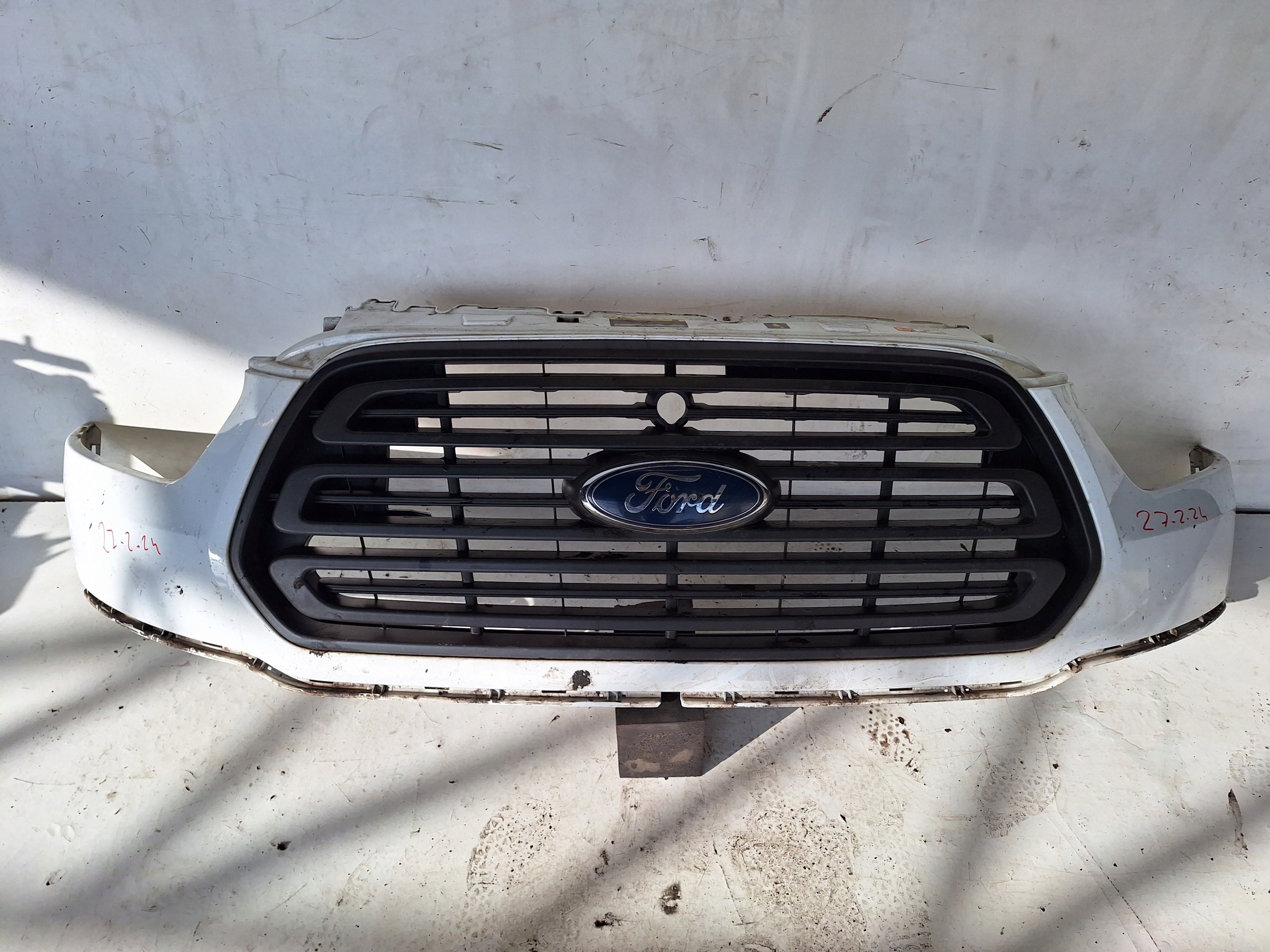 FORD TRANSIT MK8 13-18 bumper grille
