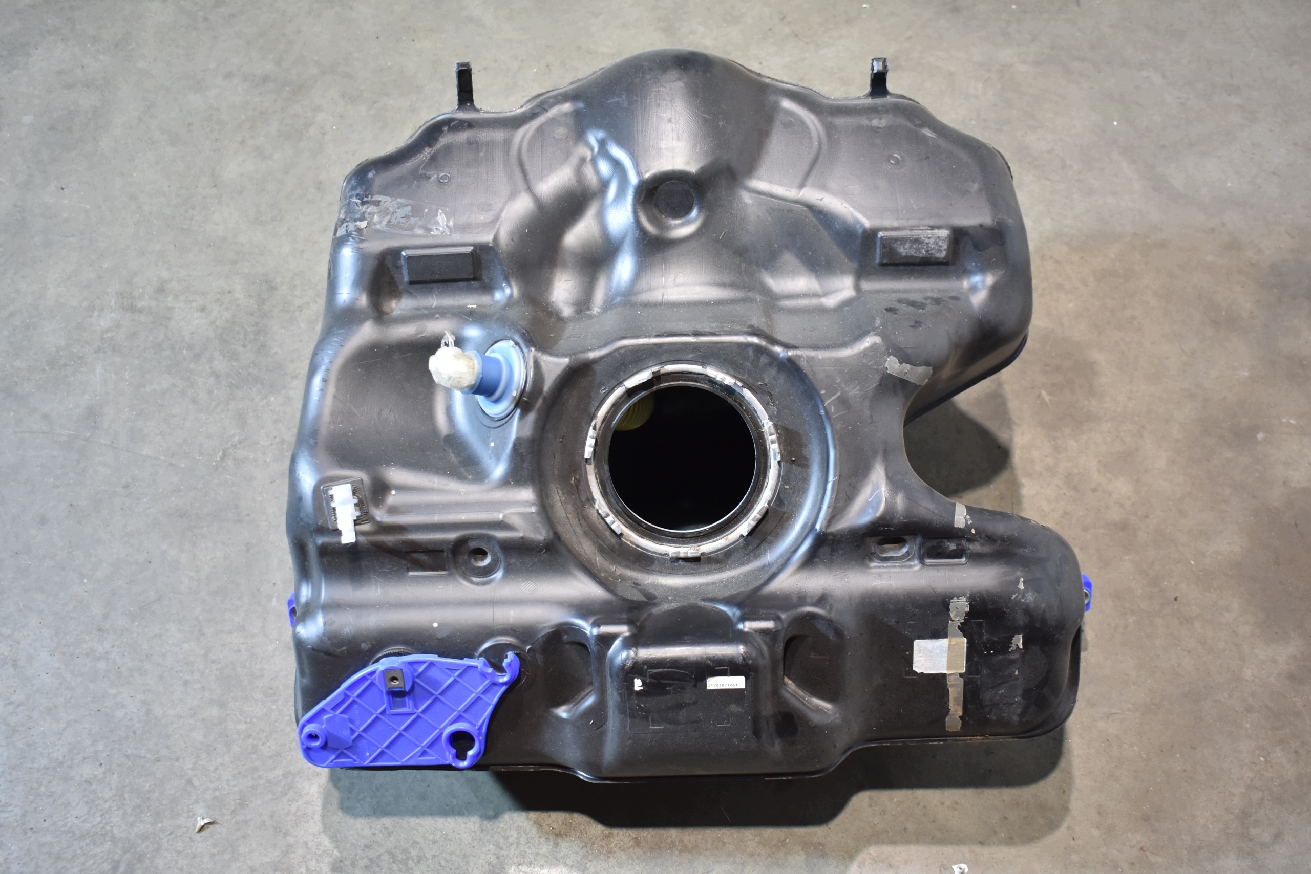 top zustand tank PORSCHE 718 982 9P1201021T
