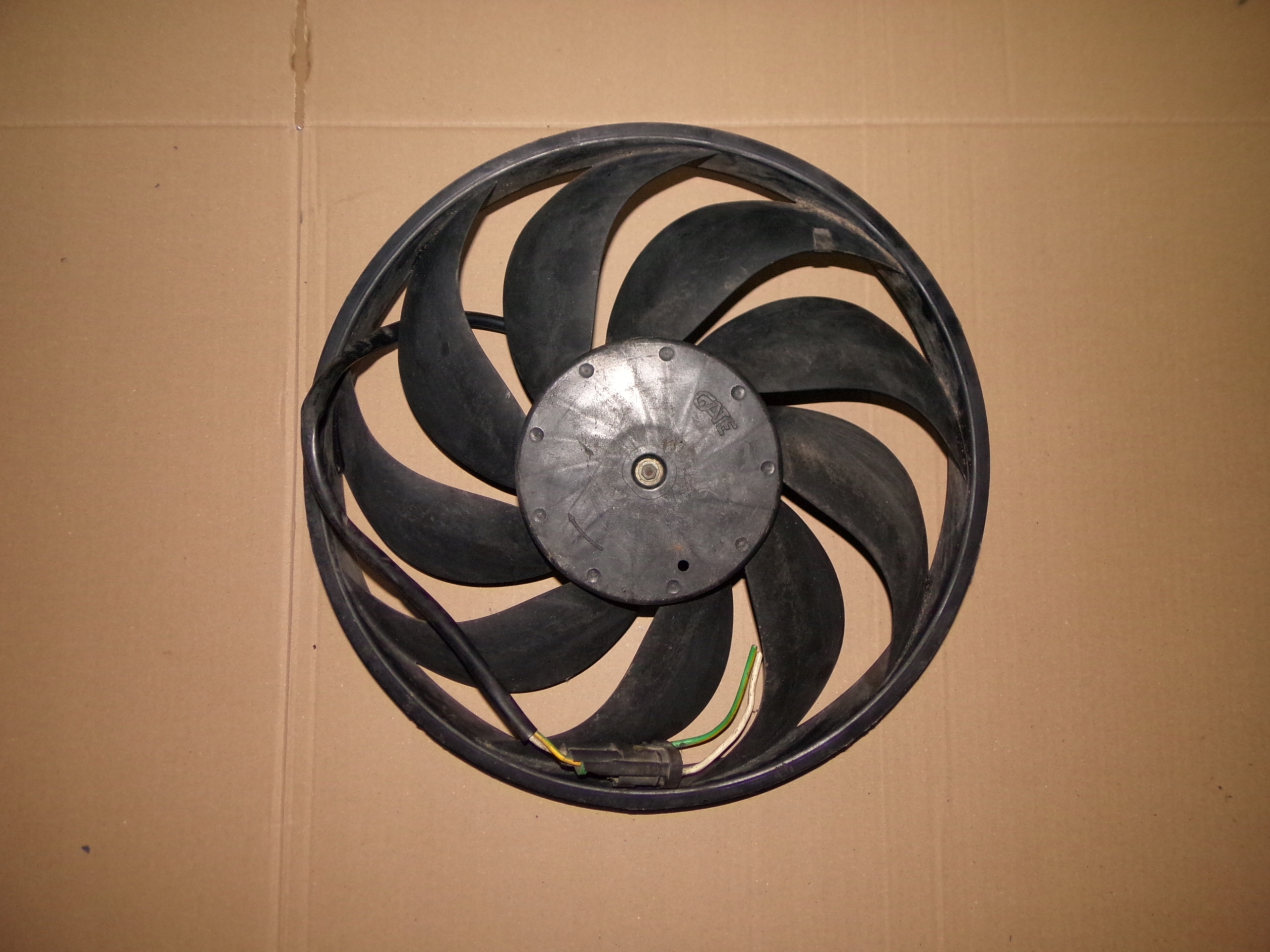 ВЕНТИЛЯТОР РАДИАТОРА PEUGEOT 607 2.0 2.2 HDI