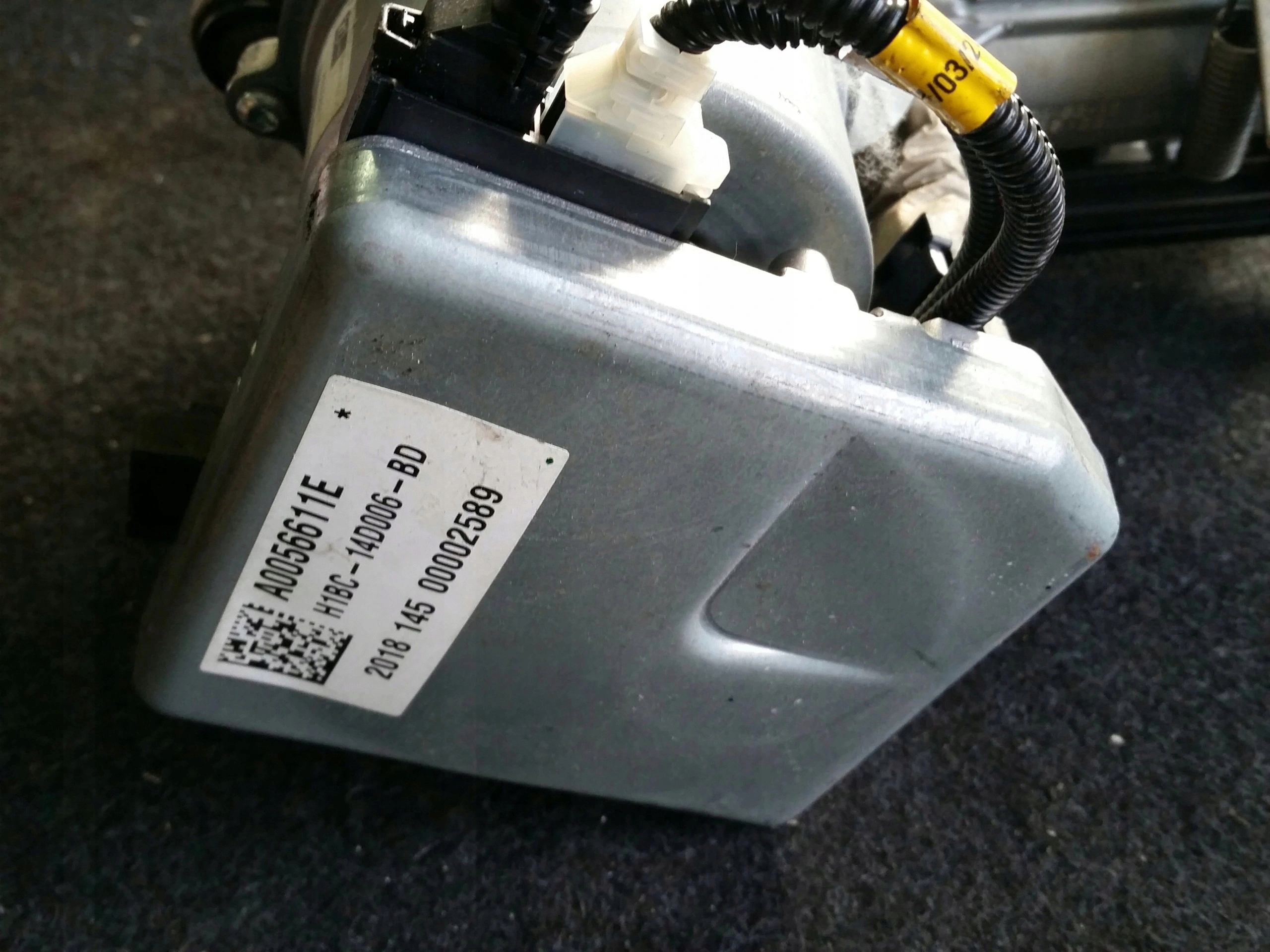 control KIEROWICY UK RHD FORD FIESTA MK8