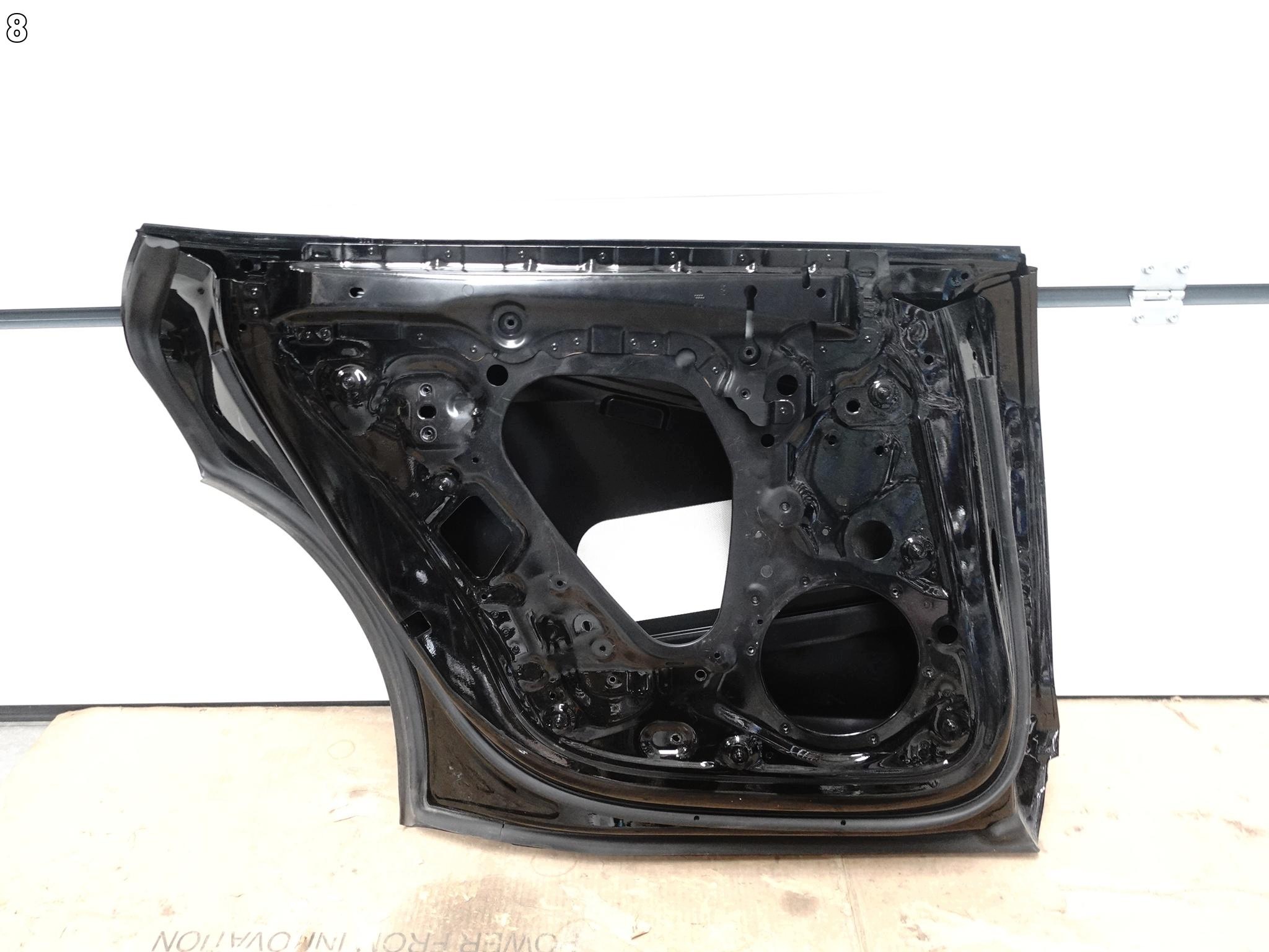 AUDI E-TRON GT RS 4J3 20- moulding door DOOR left rear part