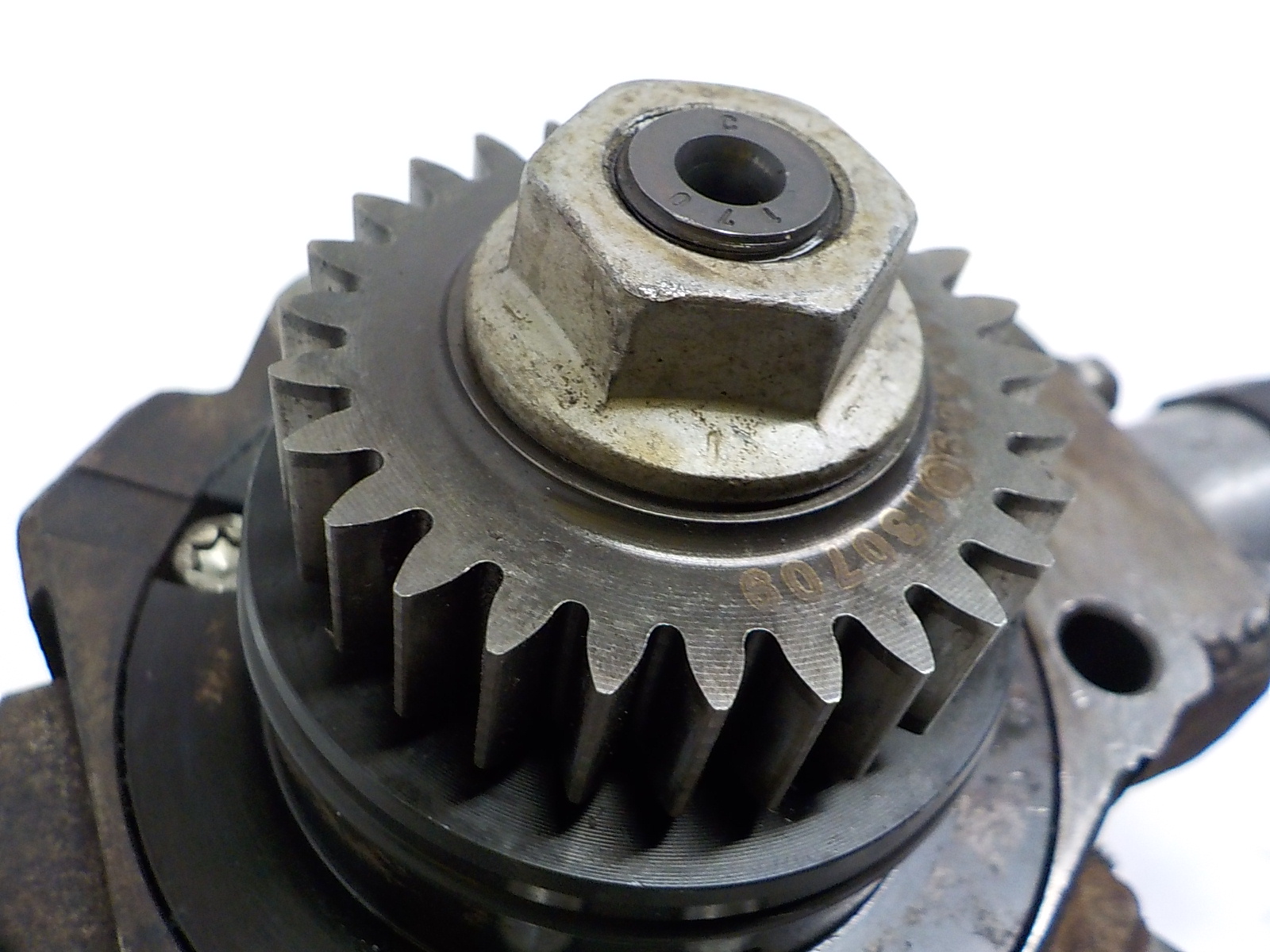 RENAULT NISSAN 2.0 DCI Einspritzpumpe BOSCH 0445010223