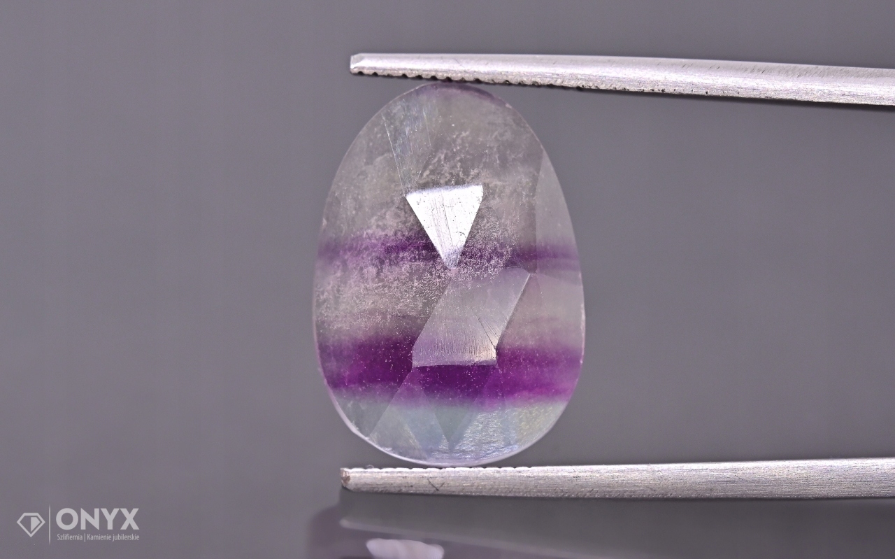 Fluorit fazetovaná nepravidelná rozeta 16x11 mm