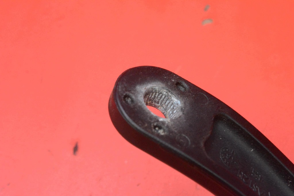 wiper arm front EU 288861068R RENAULT MEGANE 4 IV 16-20