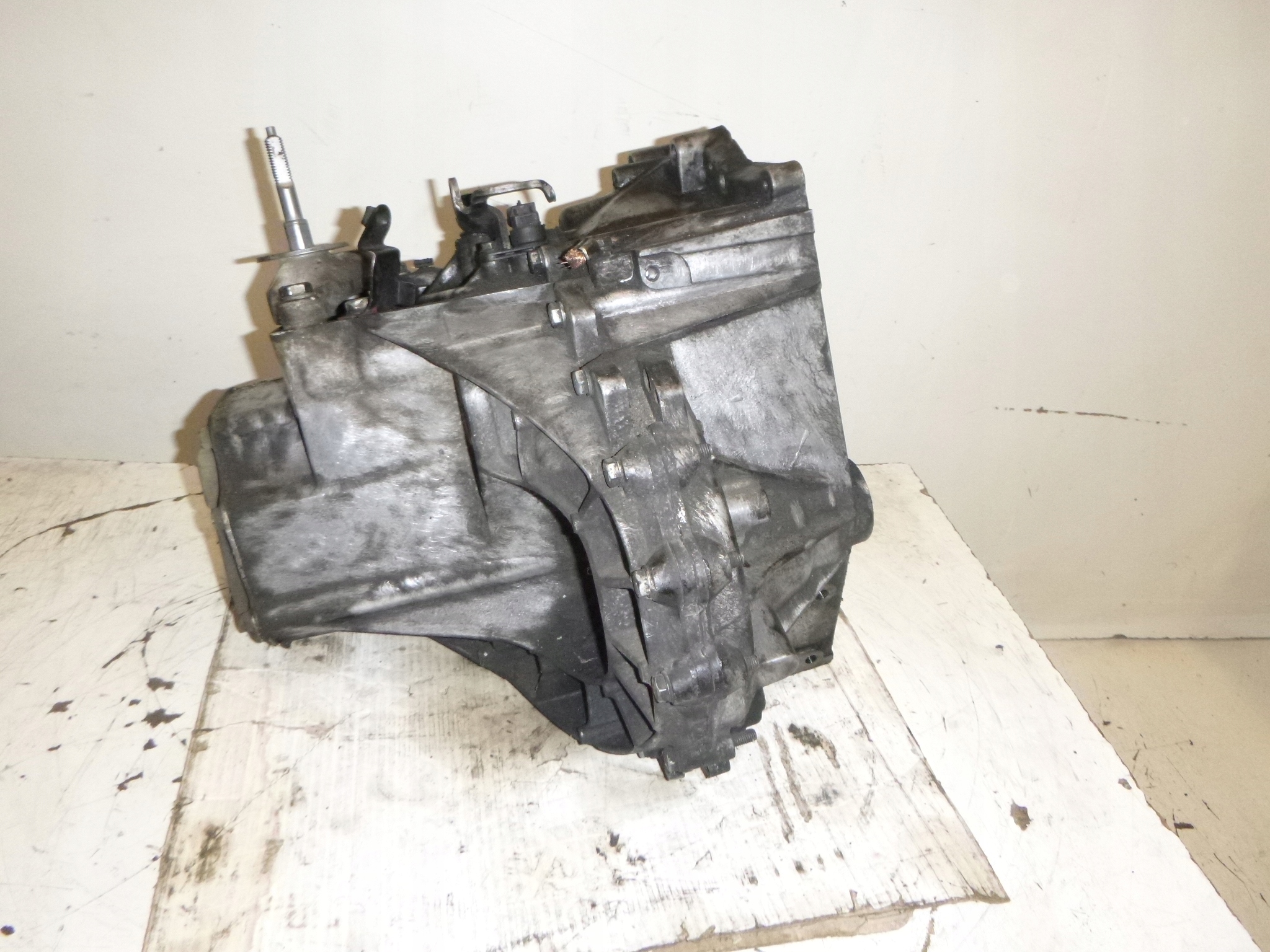 Getriebe Citroen C4 Picasso 1.6 HDI 20DS92 2008r.