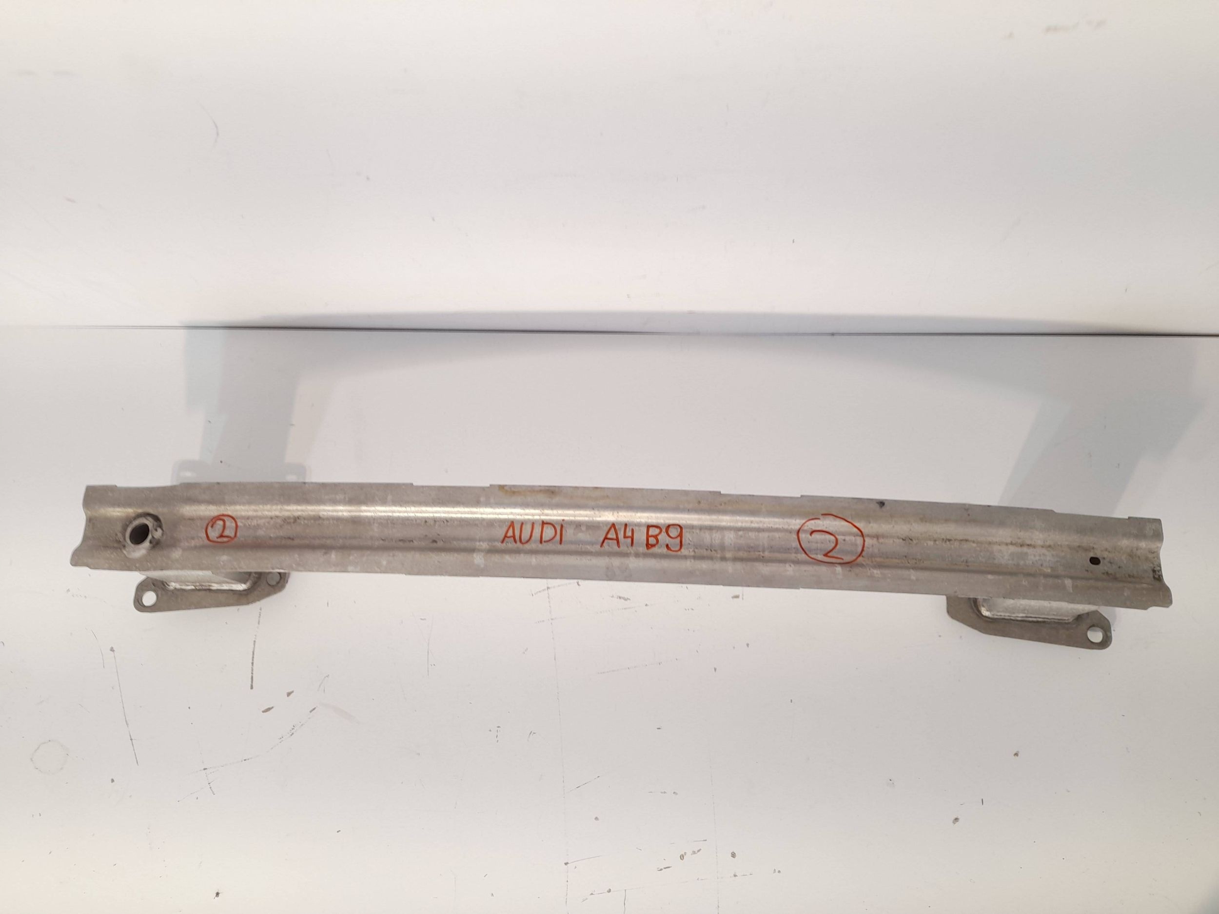 Audi A4 S4 B9 TRAVERSA paraurti posteriore (2)