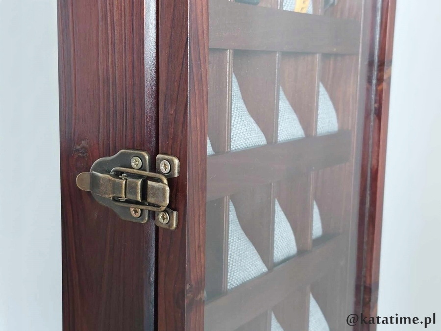 WITRYNA SKRZYNECZKA KASETKA PUDEŁKO NA 24 ZEGARKI DREWNIANA ROBIONA RĘCZNIE Marka inny