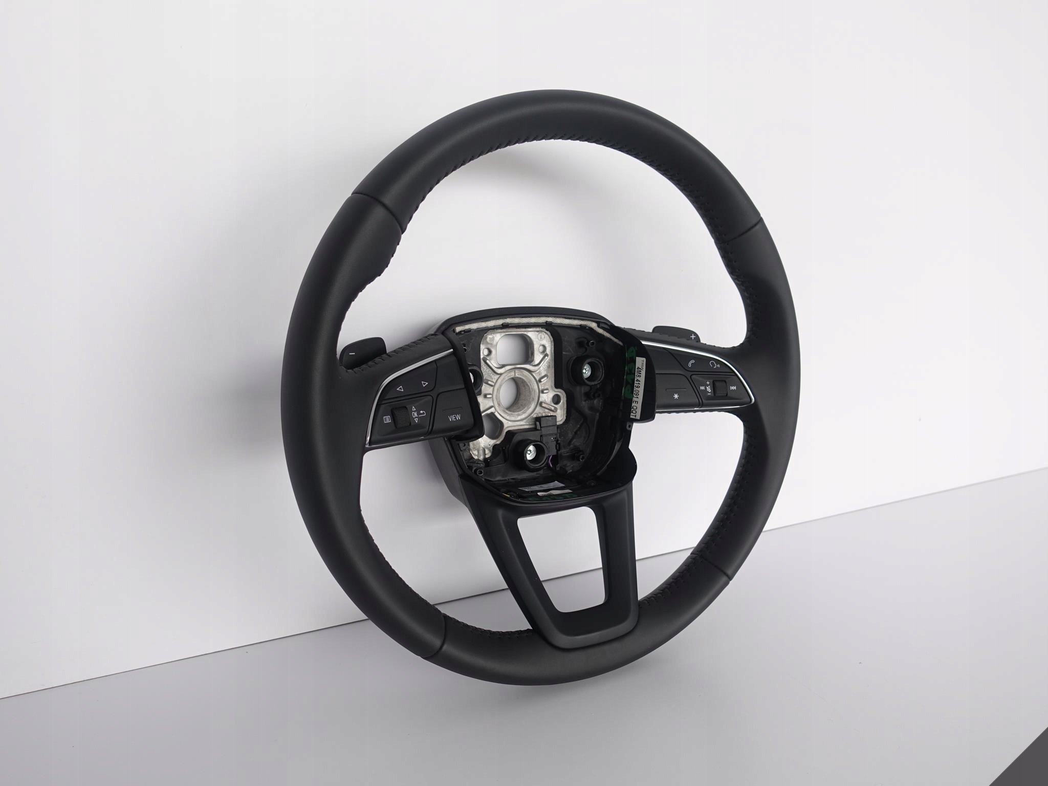AUDI Q7 II 4M0 Q8 4M8 LENKRAD MULTIFUNKCYJNA