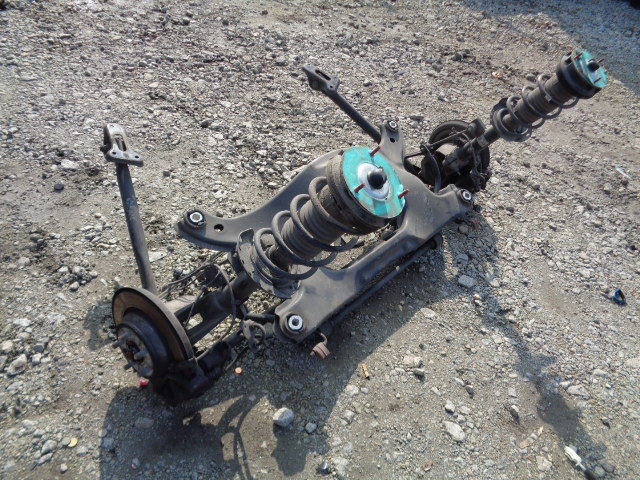 ZAWIESZENIE TYLNE BELKA OŚ LAND ROVER RANGE ROVER EVOQUE I L538 2014 ROK Typ samochodu 4x4/SUV Samochody osobowe