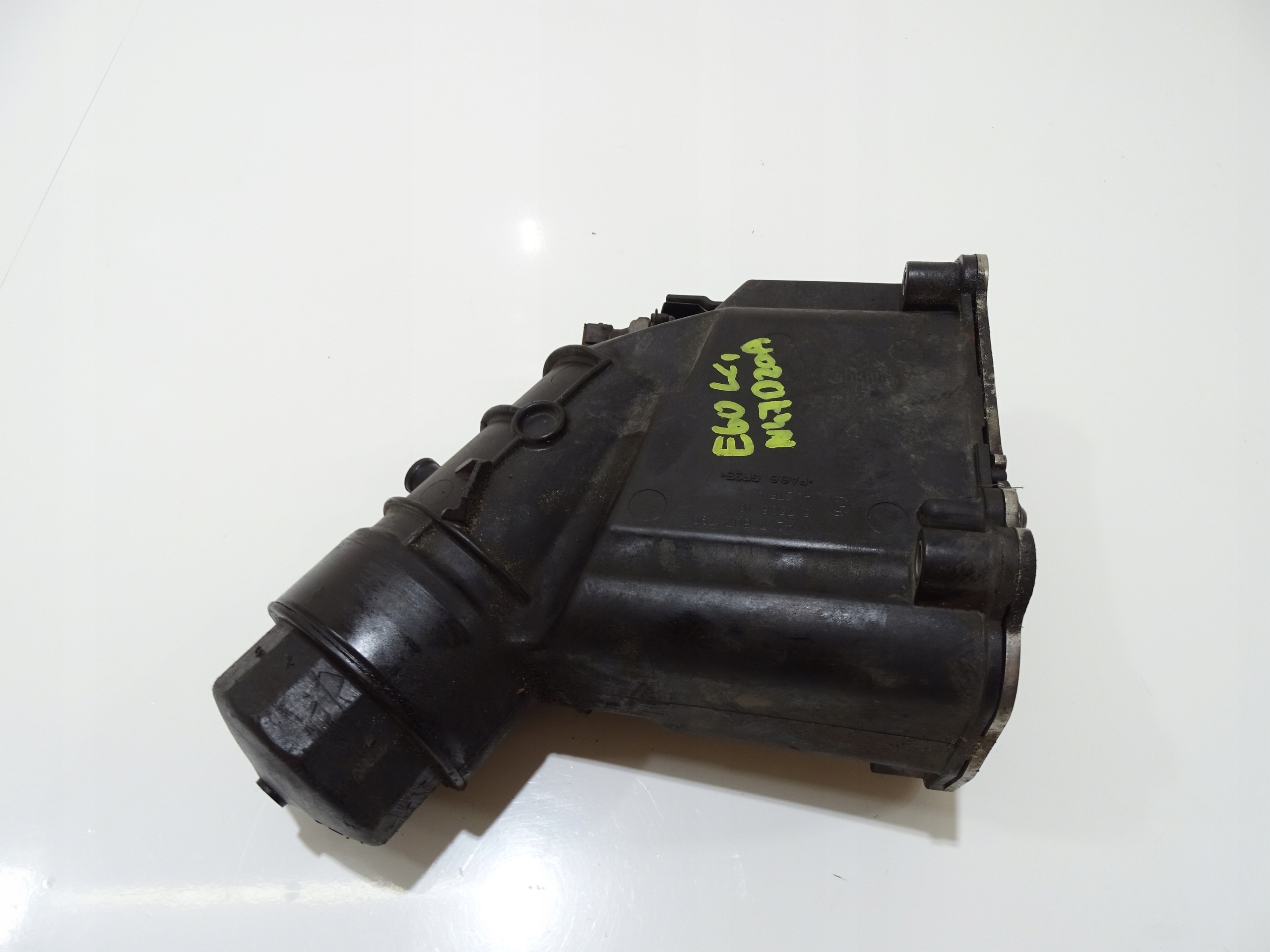 Gehäuse Ölfiltergehäuse BMW E60 E61 N47D20A 2.0D 7807799 (4817561)