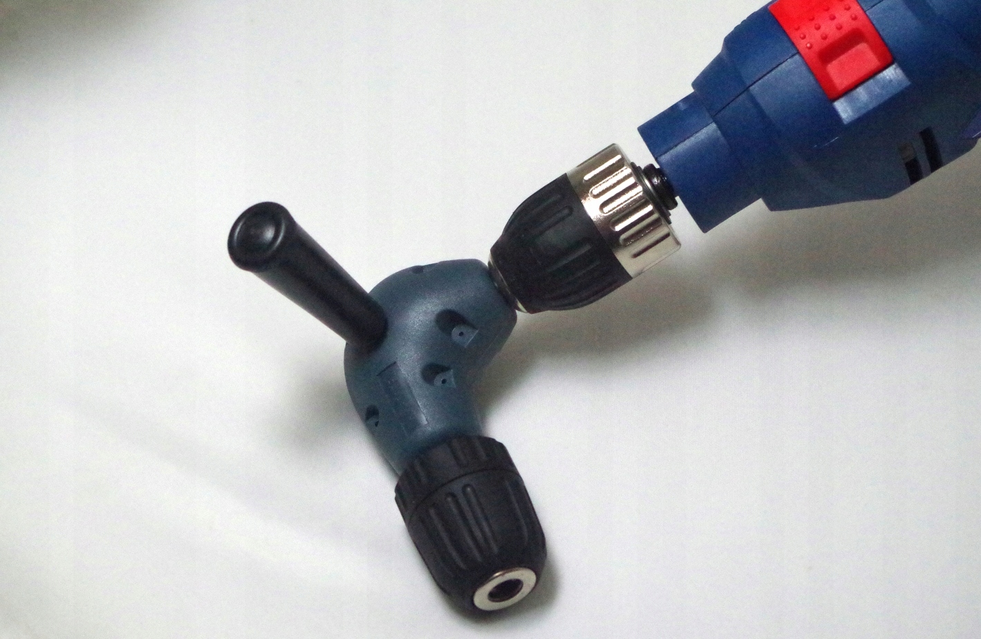 ADAPTER KĄTOWY DO WIERTARKI 90 STOPNI Marka Strend Pro