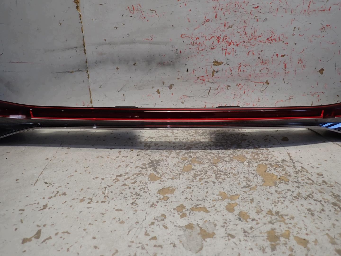 light rear part rear AUDI Q4 E-TRON 2018- 89A945095B