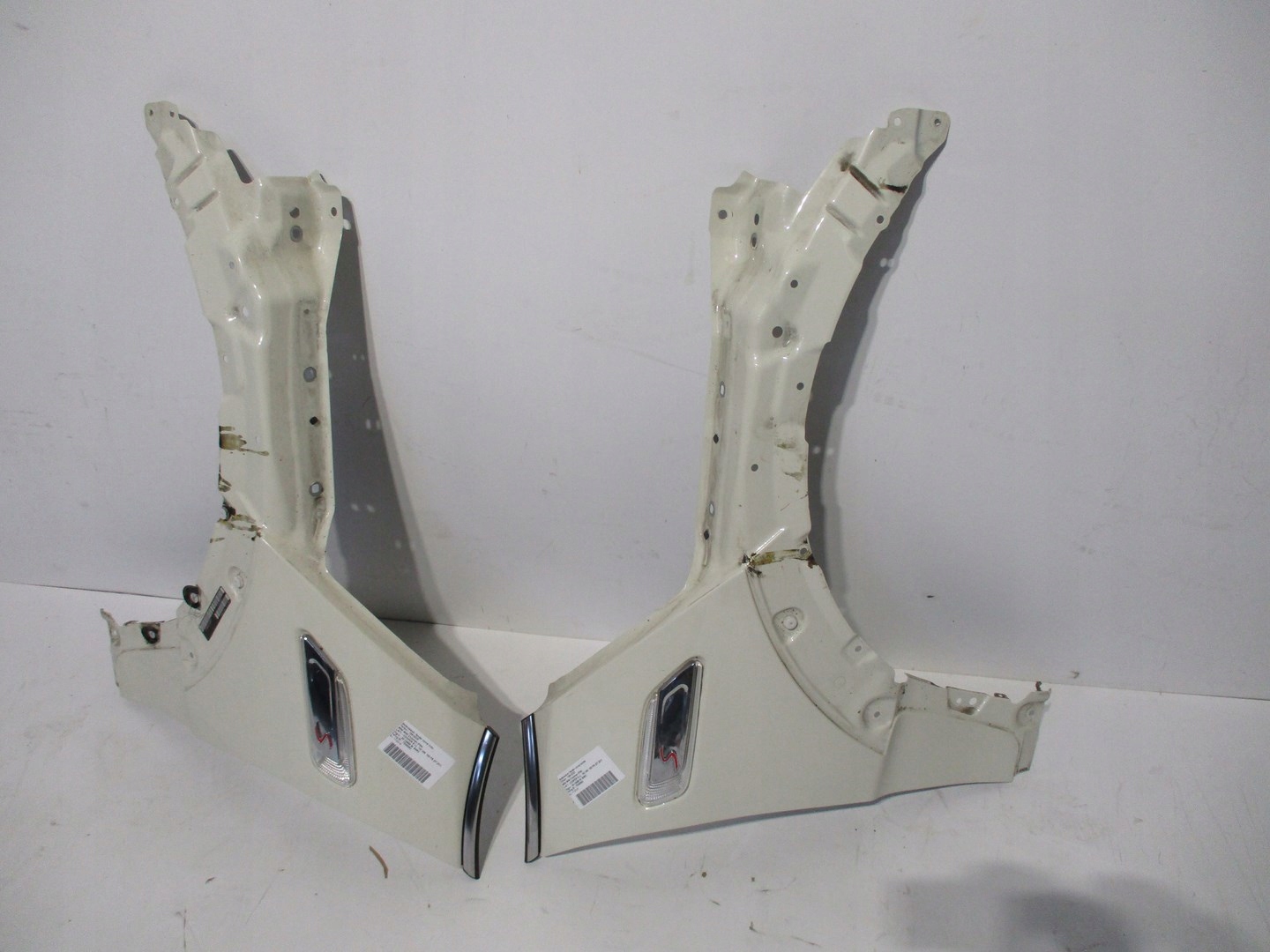 Błotnik MINI F54 S 850 PEPPER WHITE PRAWY