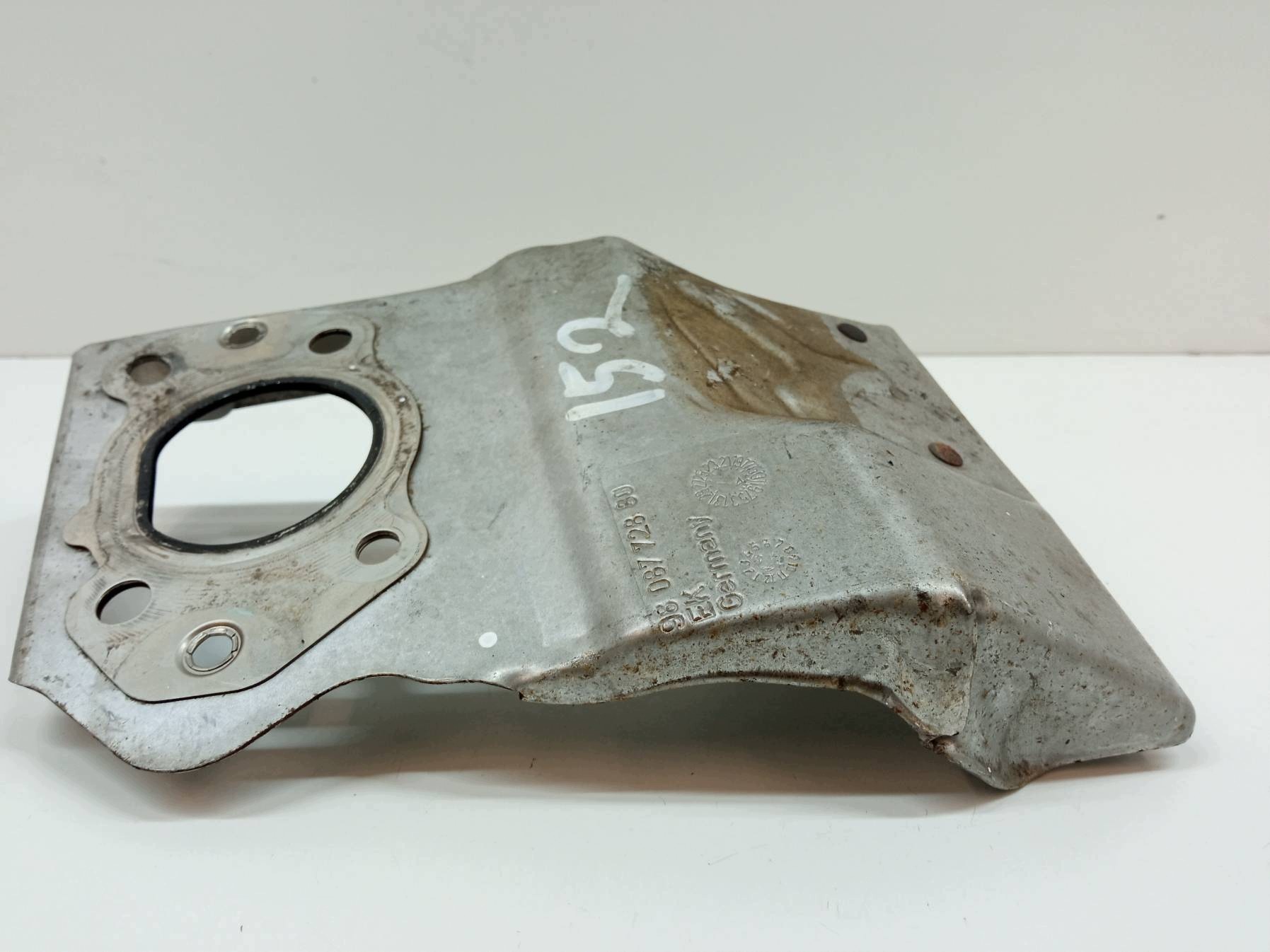 blende abdeckung hitzeschutz turbolader 1.2 THP T9 9808772880 Peugeot 308 II
