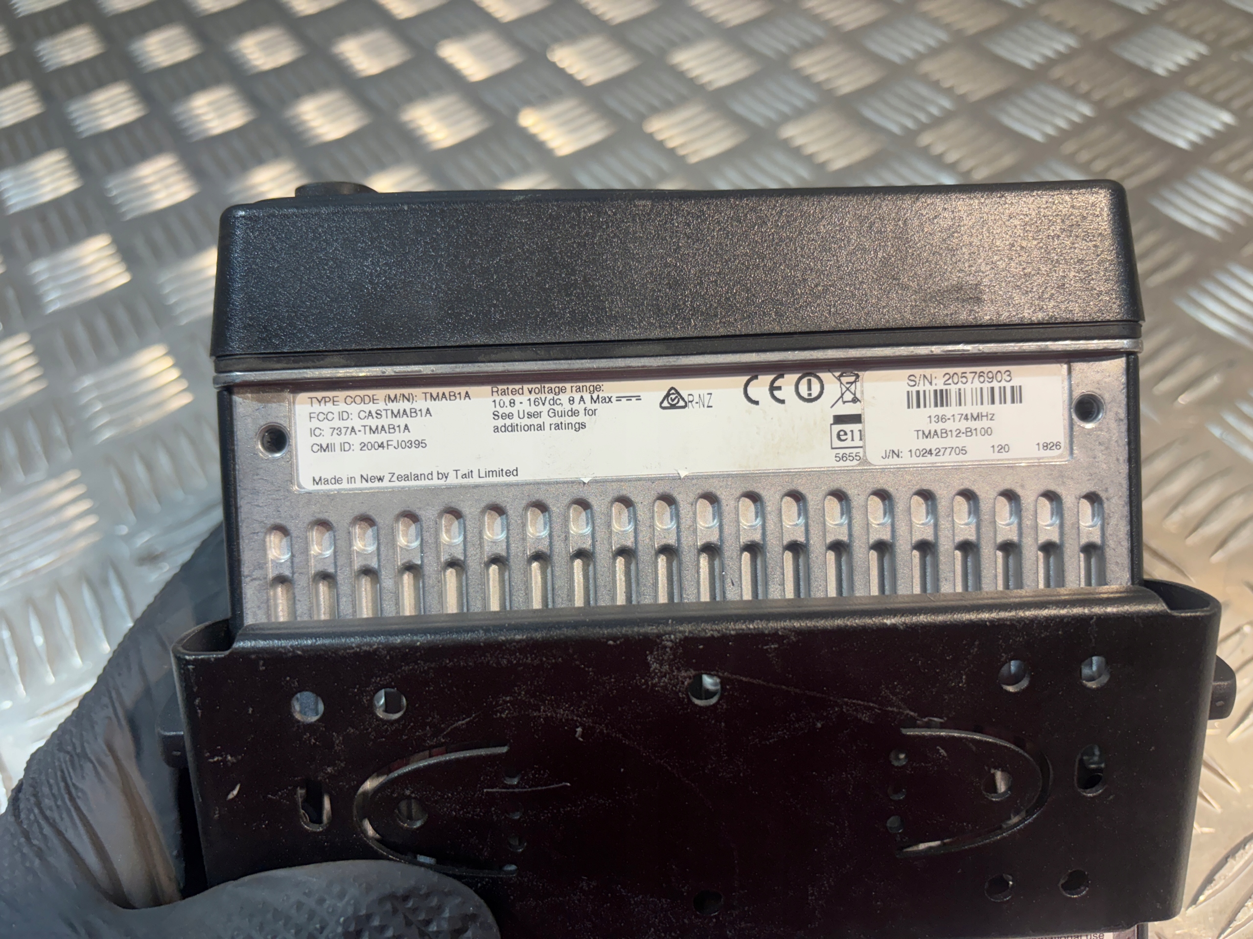 Radio mobilne Tait TM8105