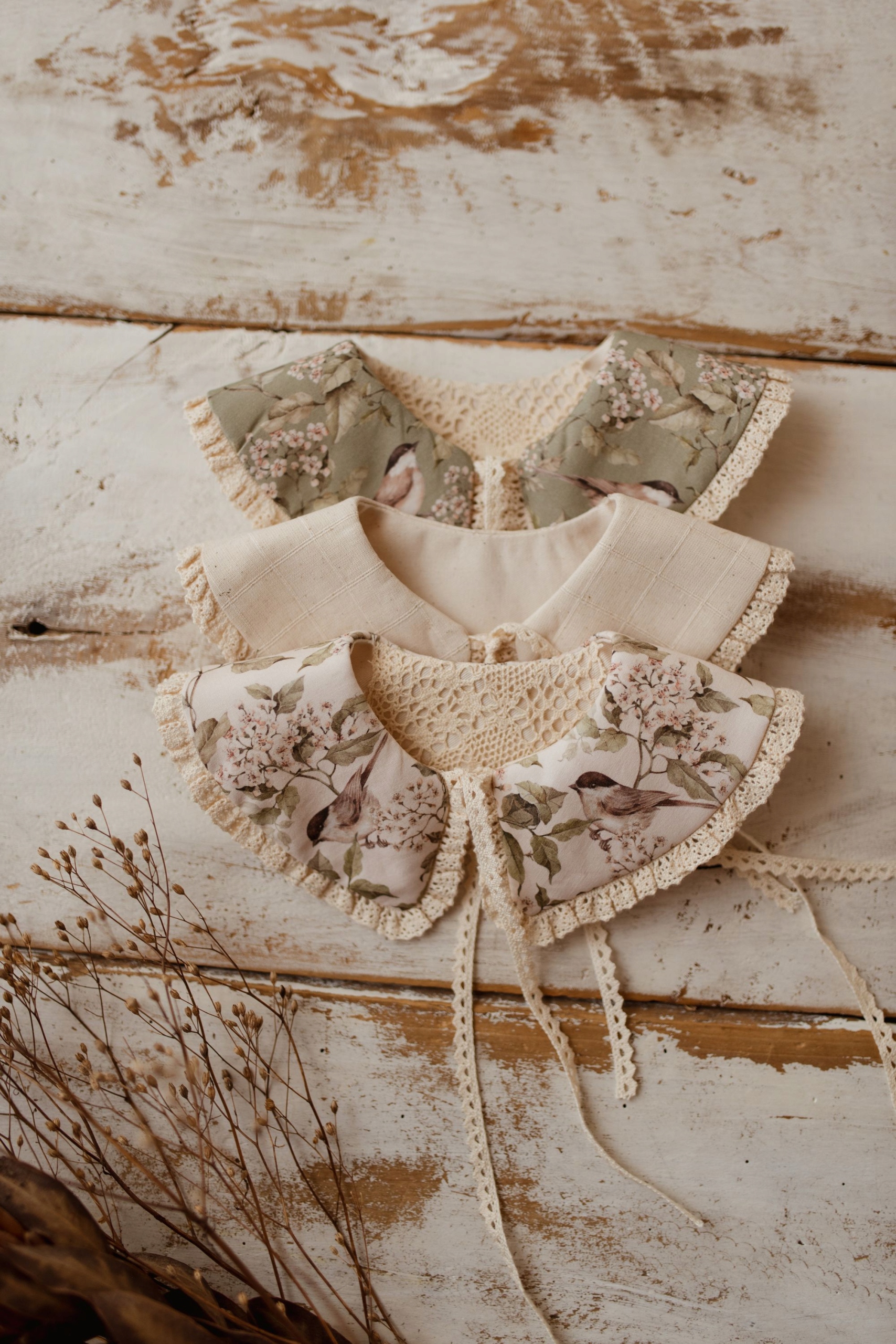 KOŁNIERZYK ZAWIĄZYWANY, BAWEŁNA LEN KORONKA