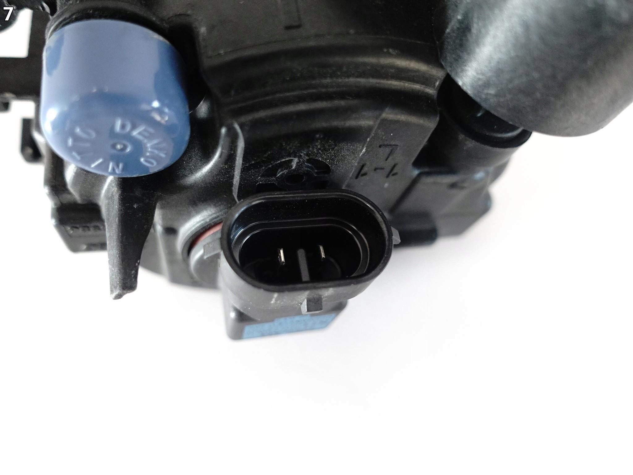 RENAULT TRAFIC III 3 CAPTUR KADJAR SCENIC IV TALISMAN fog light left=right