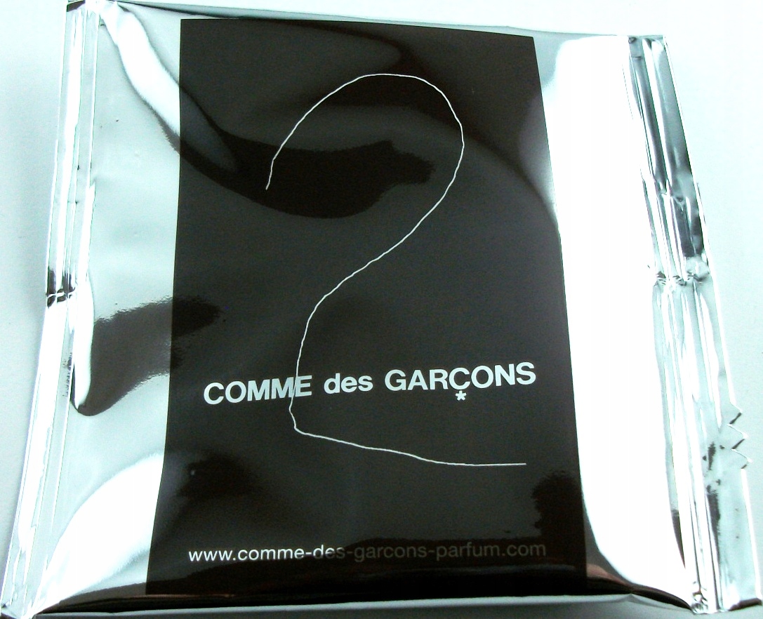

Comme Des Garcons 2 1,5 ml edp próbka