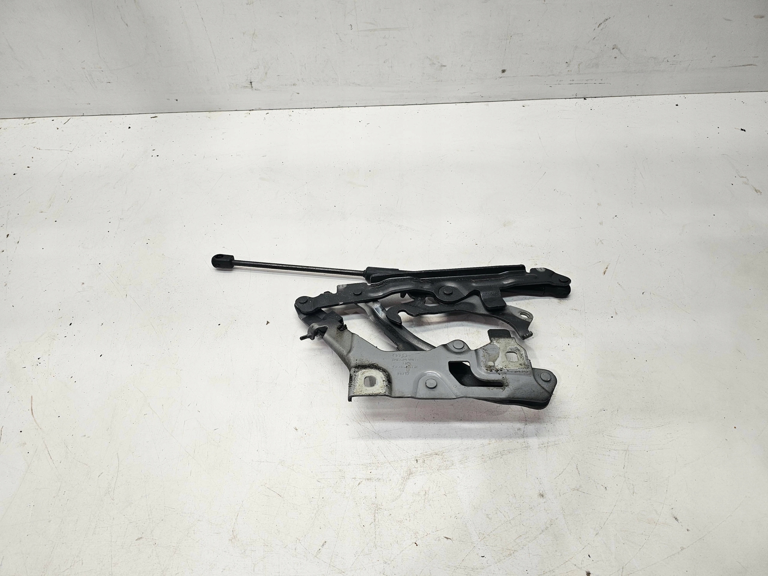 hinge bonnets left AUDI Q5 80A FY 80A823301B