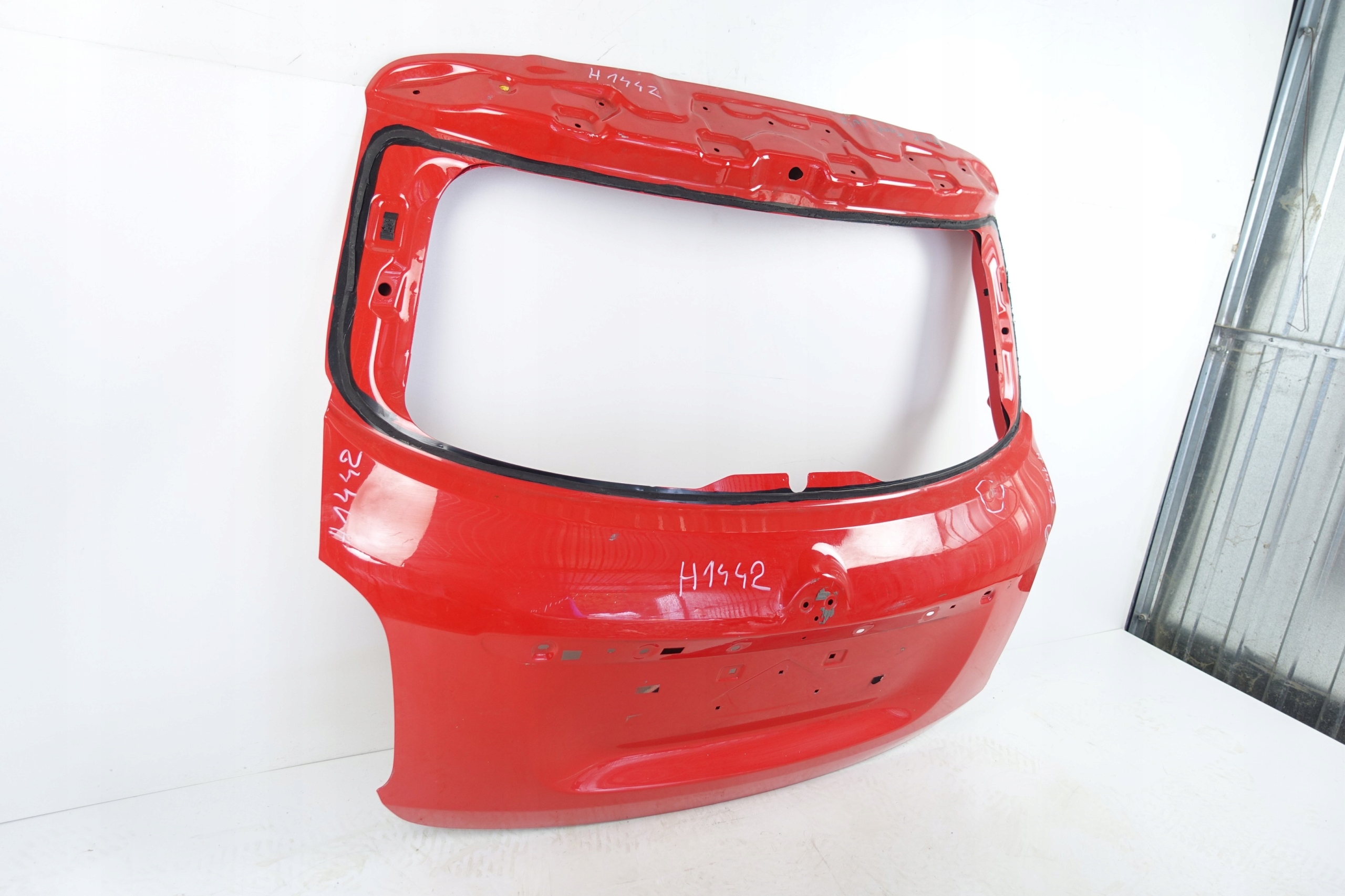 FIAT 500X 2014- trunk door cover boot rear part