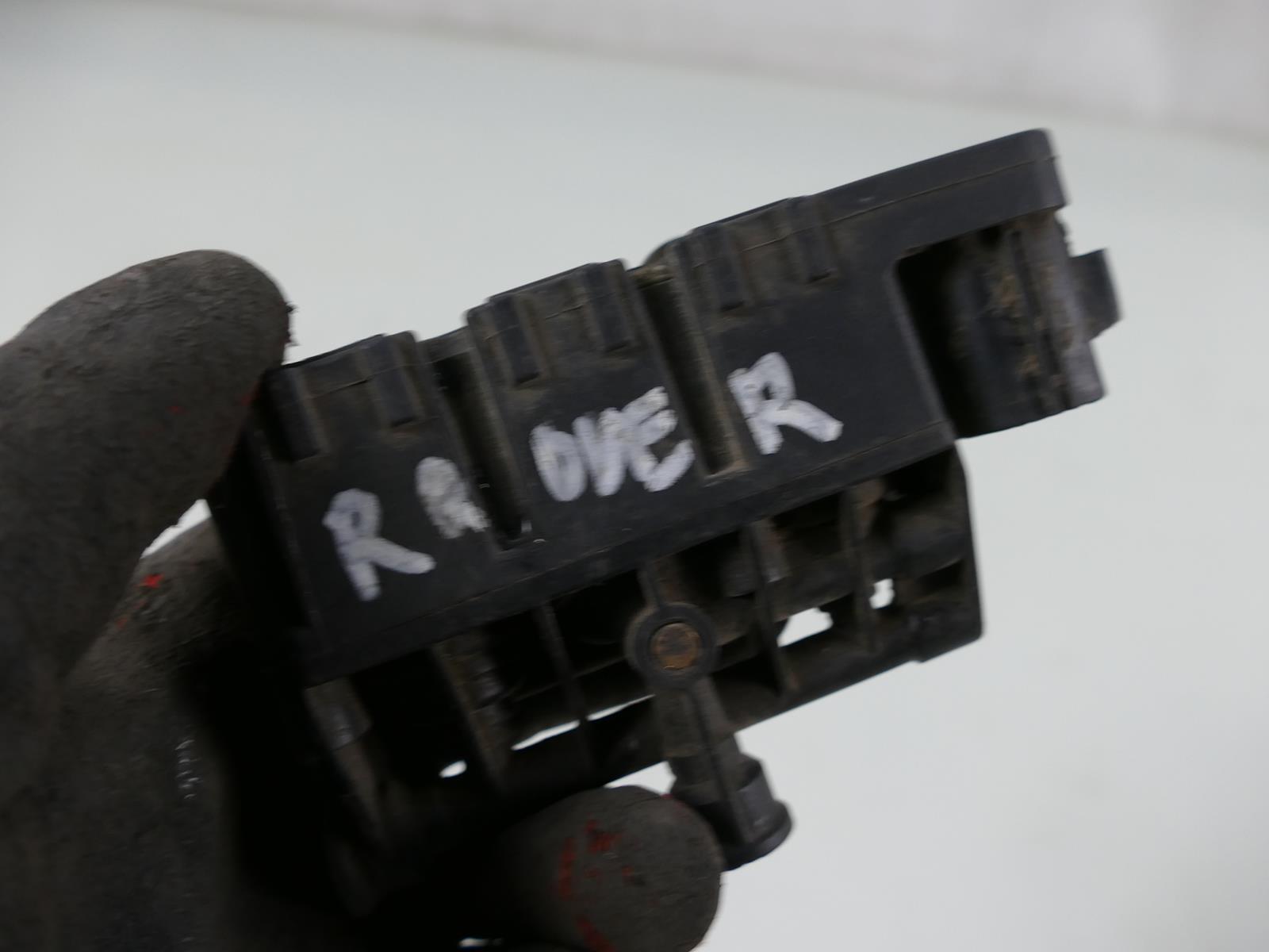 RANGE ROVER SPORT L320 BLOK SENSOR ROZDZIELACZ LUFT ACHSTRÄGERS