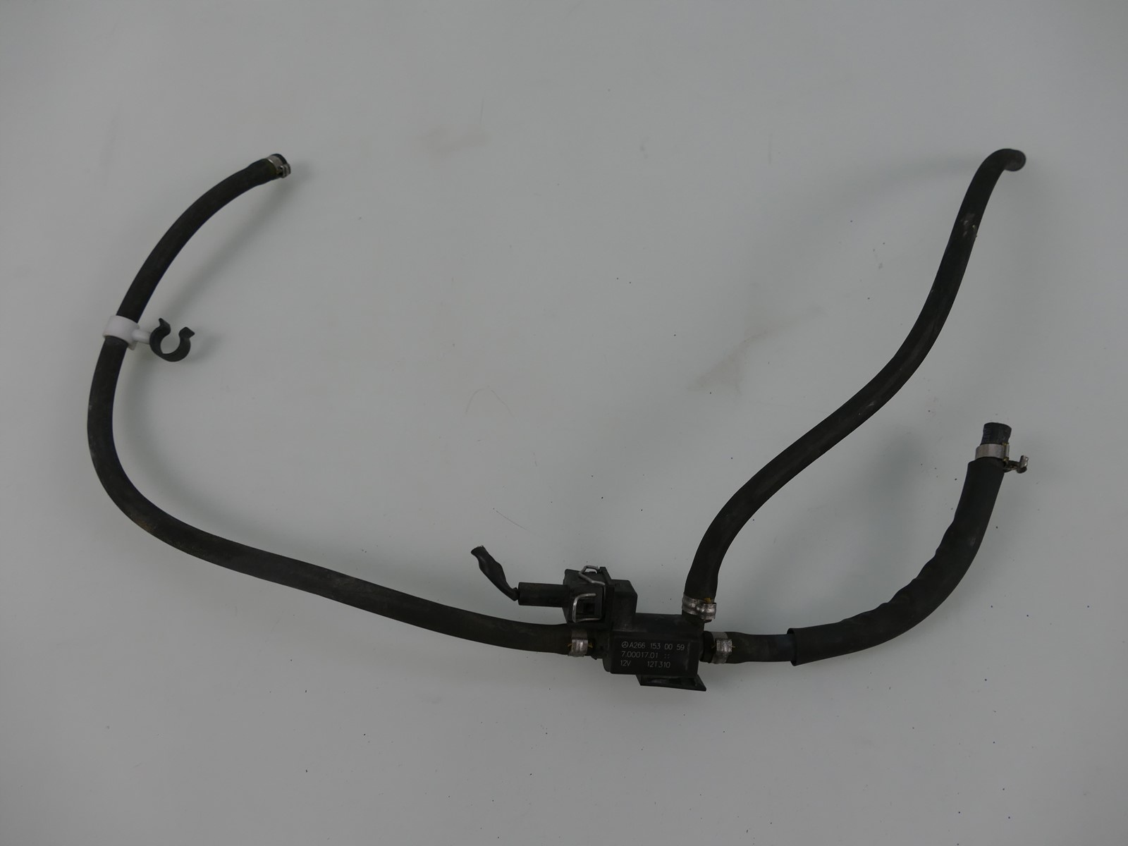 A2661530059 - MERCEDES R172 W172 SLK 1.8 CGI вакуумний клапан