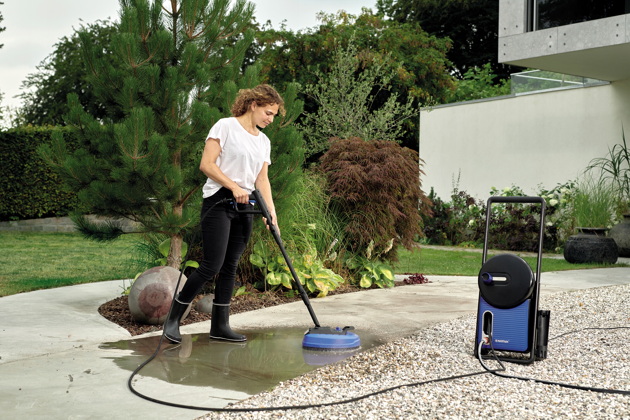 MYJKA CIŚNIENIOWA PATIO NILFISK EXCELLENT 170-10 Maksymalna moc 2100 W