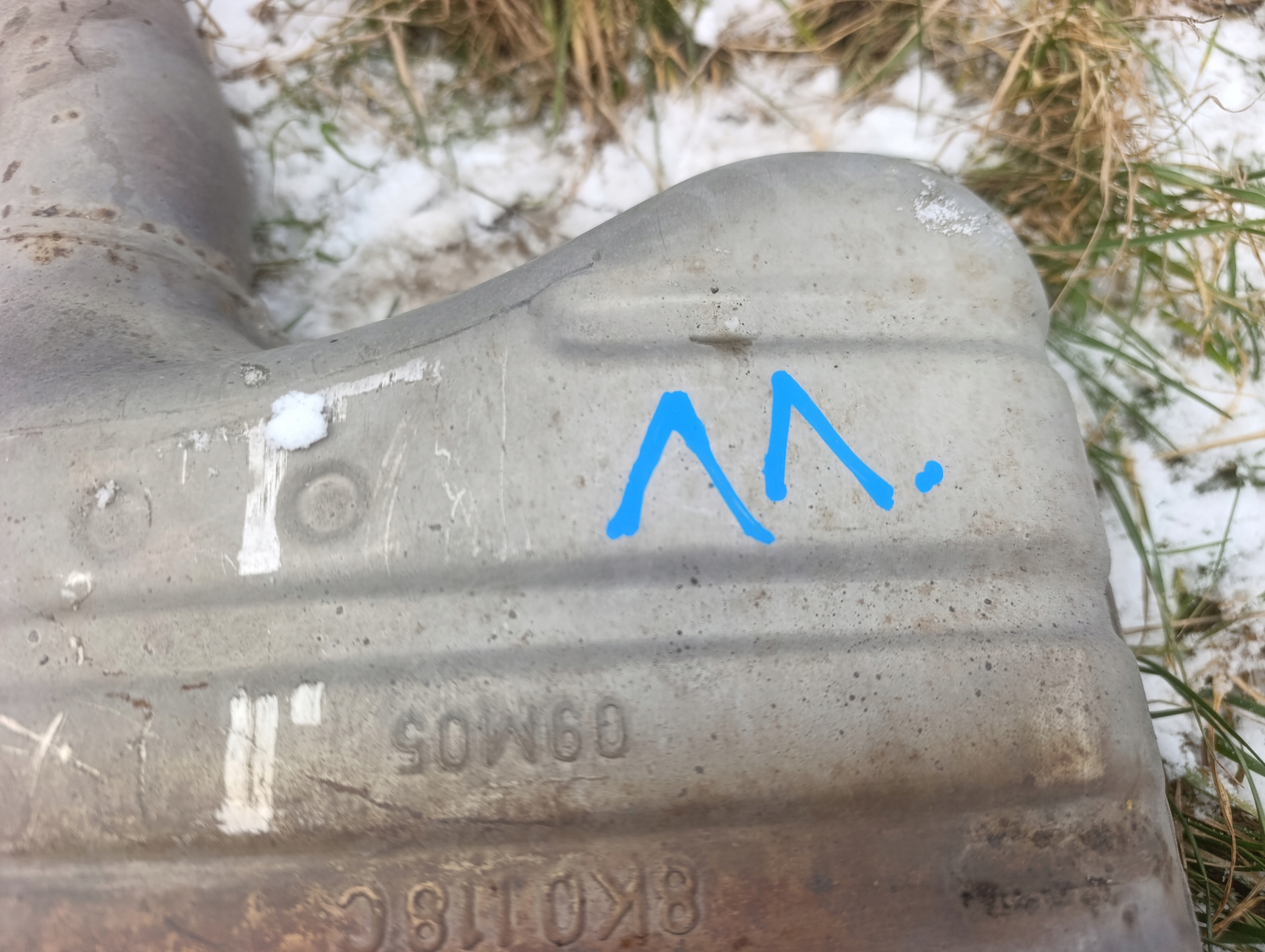 AUDI A4 B8 muffler, exhaust 8K0253211J