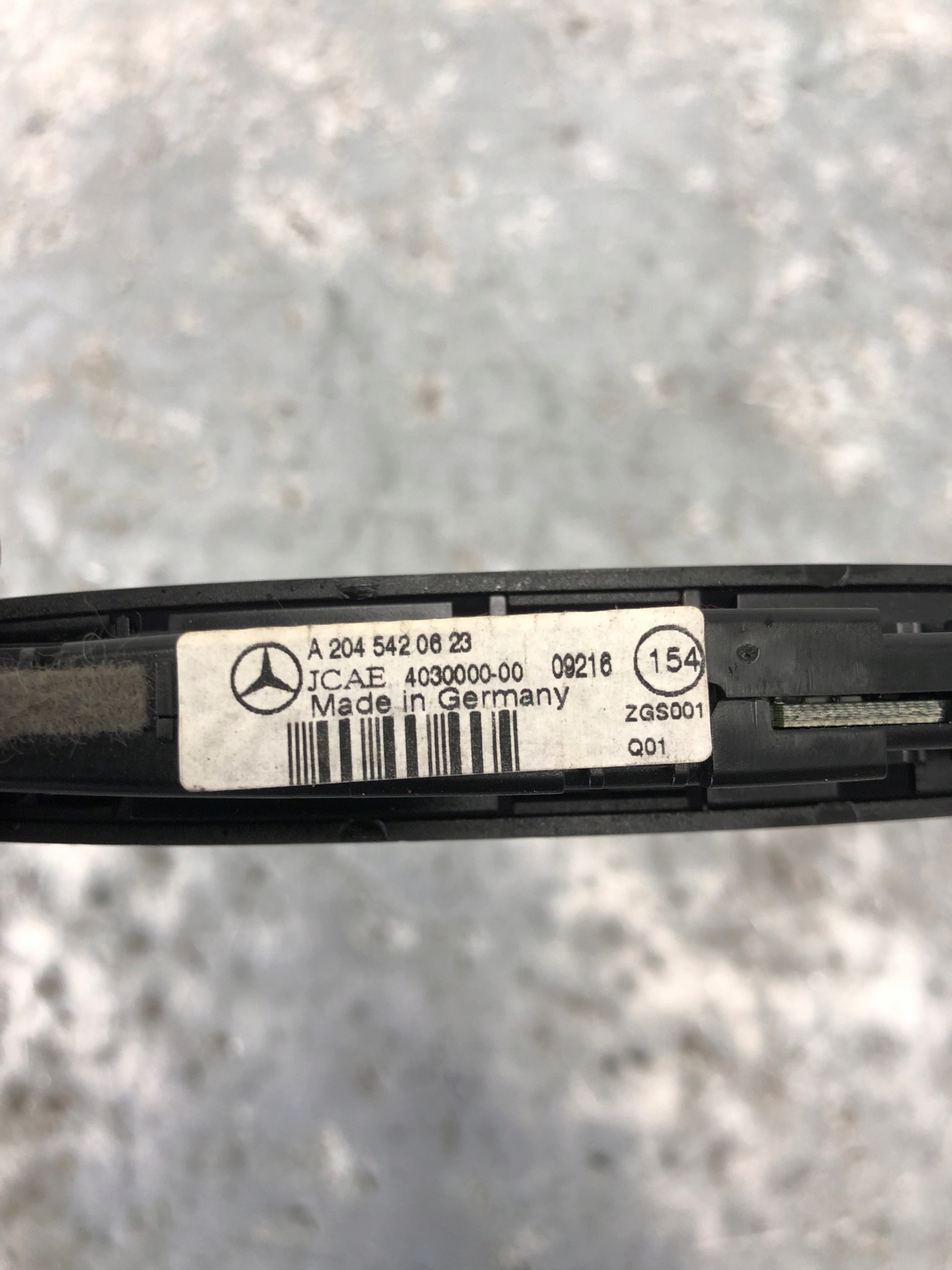 Écran PDC MERCEDES W204 A2045420623