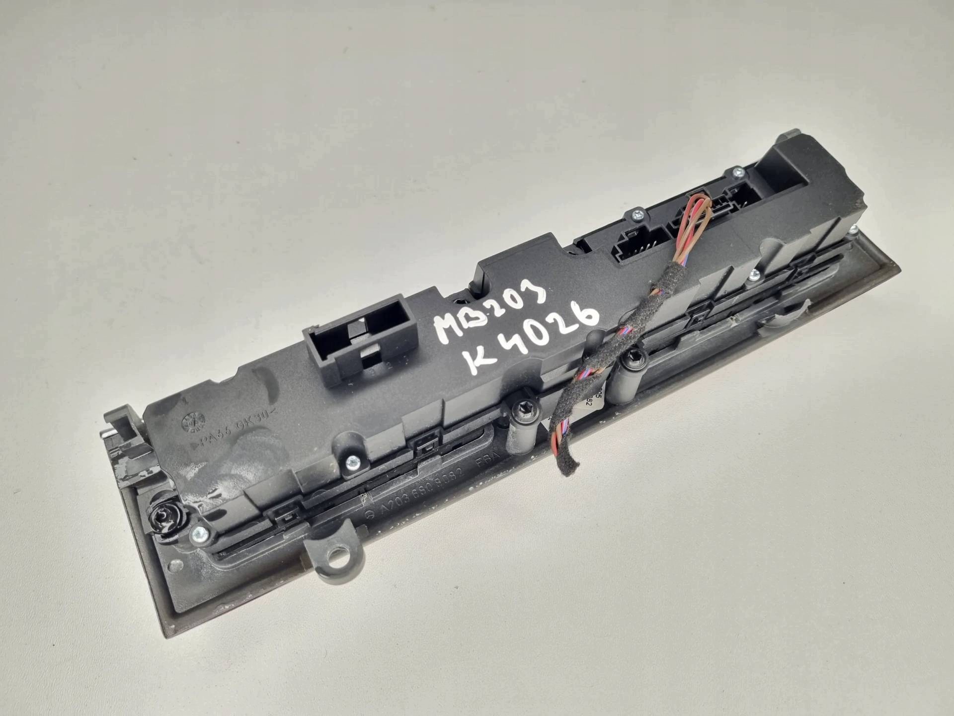 Panel switch Mercedes-Benz C W203 facelift W203 2006 2038701710