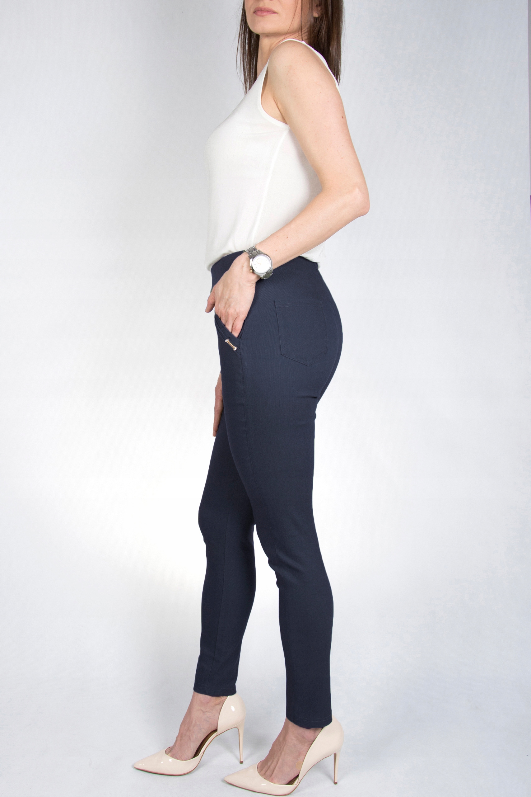 Z20 SPODNIE DAMSKIE KOLORY r.46/48 Materiał dominujący poliester