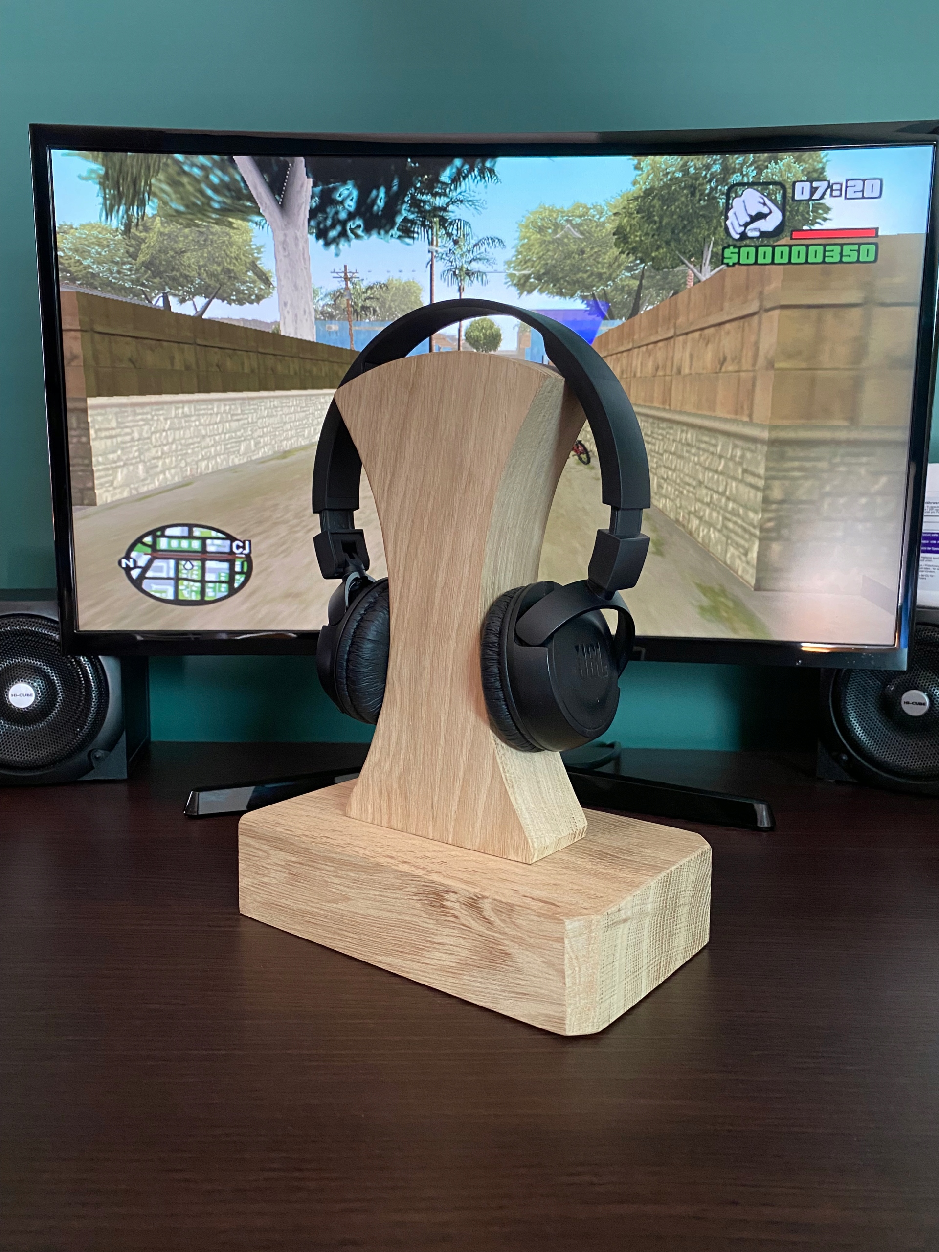 STOJAK NA SŁUCHAWKI SUROWY DĄB HANDMADE GAMING PL