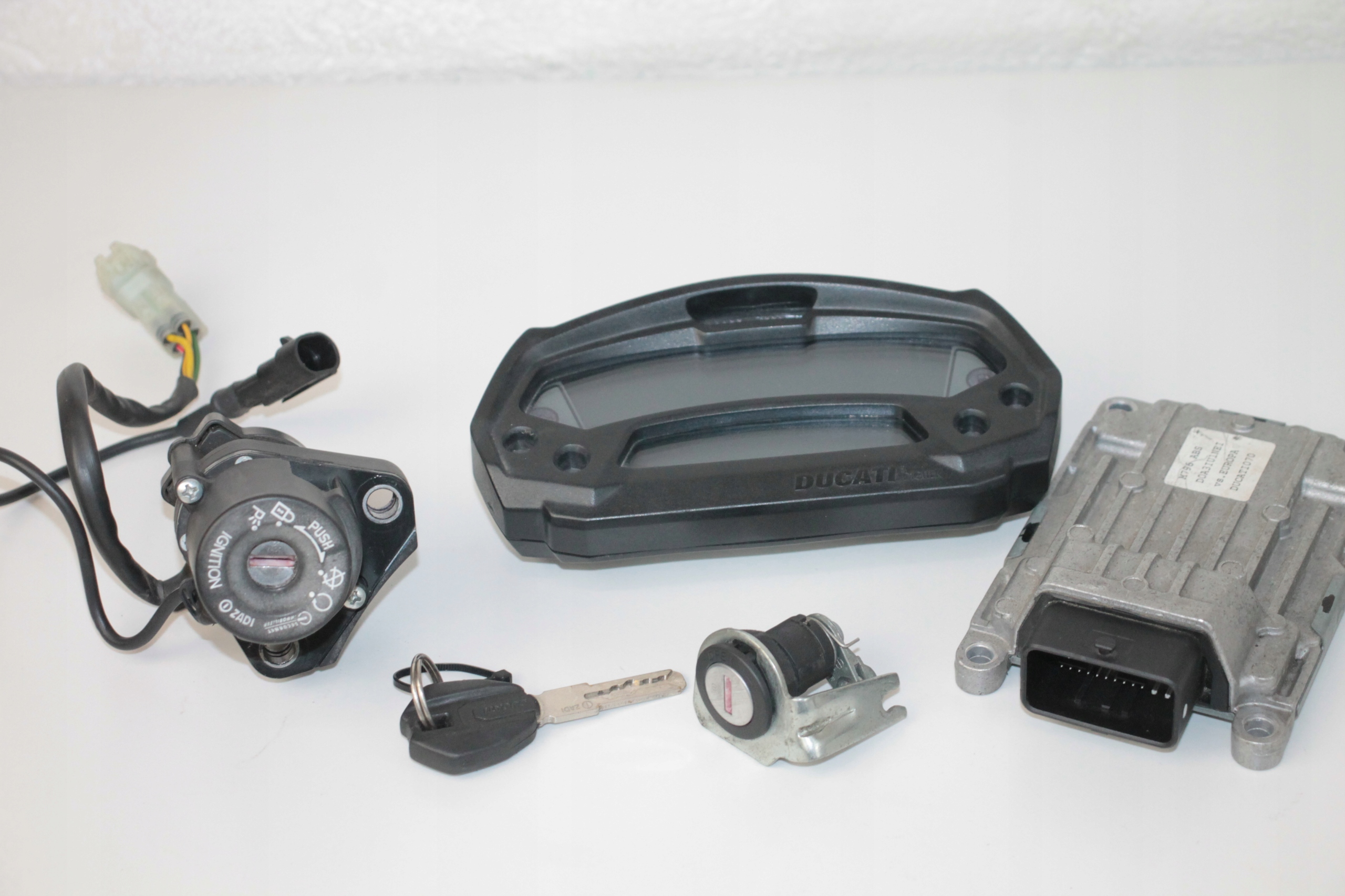 MONSTER56 - DUCATI MONSTER 1100 696 796 СЧЕТЧИК МОДУЛЬ ЗАЖИГАНИЯ